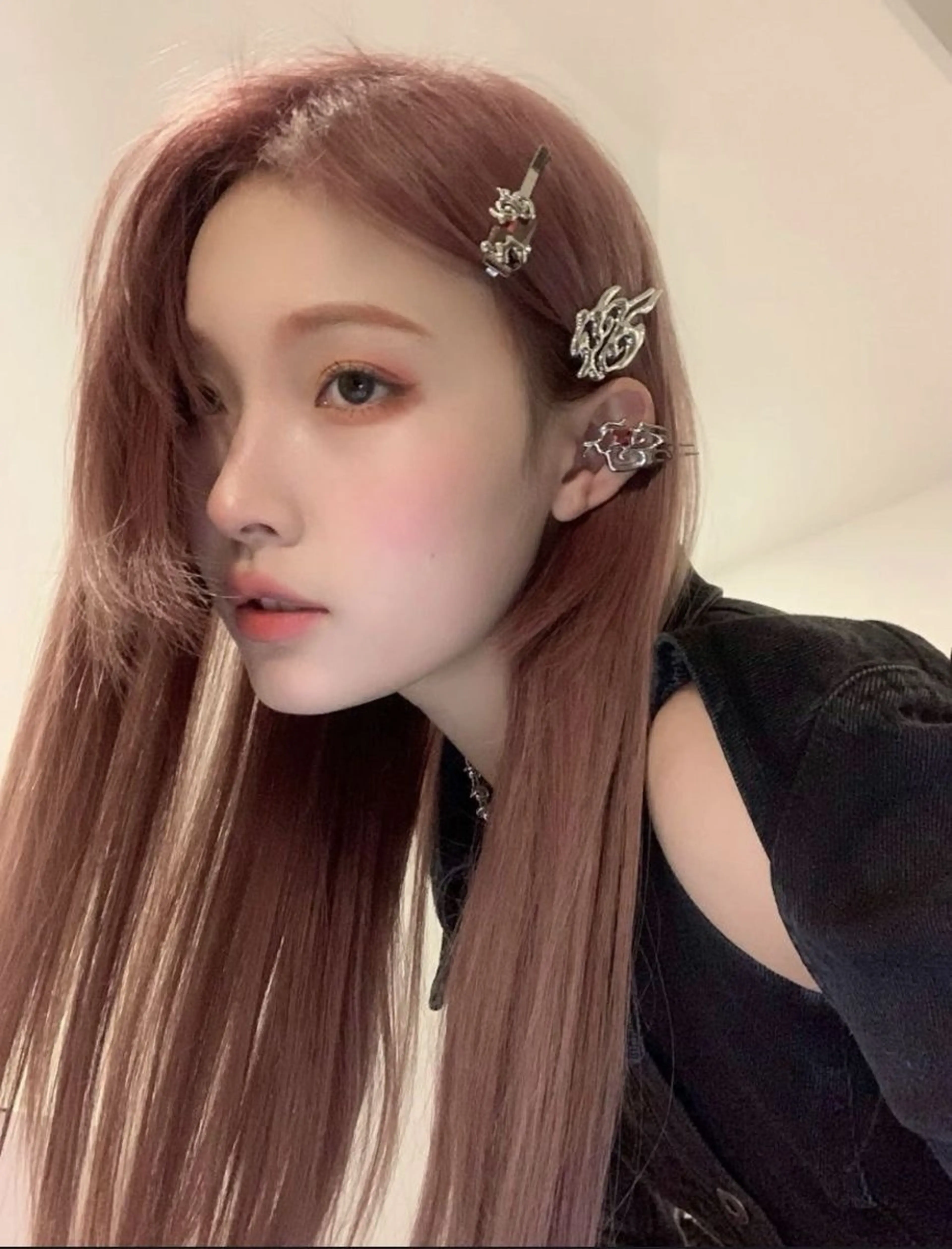 ロング 韓国ガーリー🤍ハイ トーン🤍Ayanaのヘアスタイル