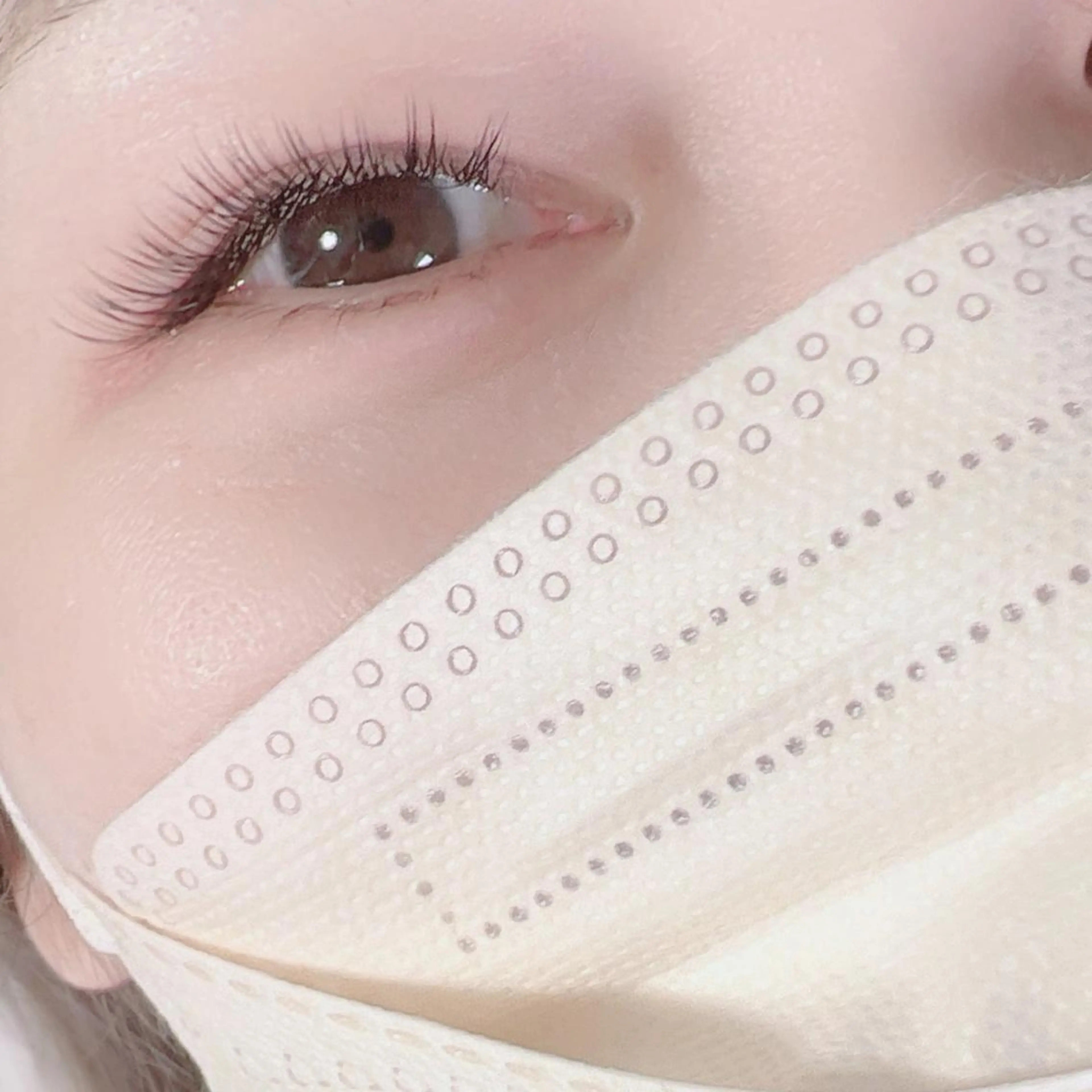 マツエク・マツパ 付け放題 フラットラッシュ CONSCIOUS eyelashのマツエク・マツパデザイン