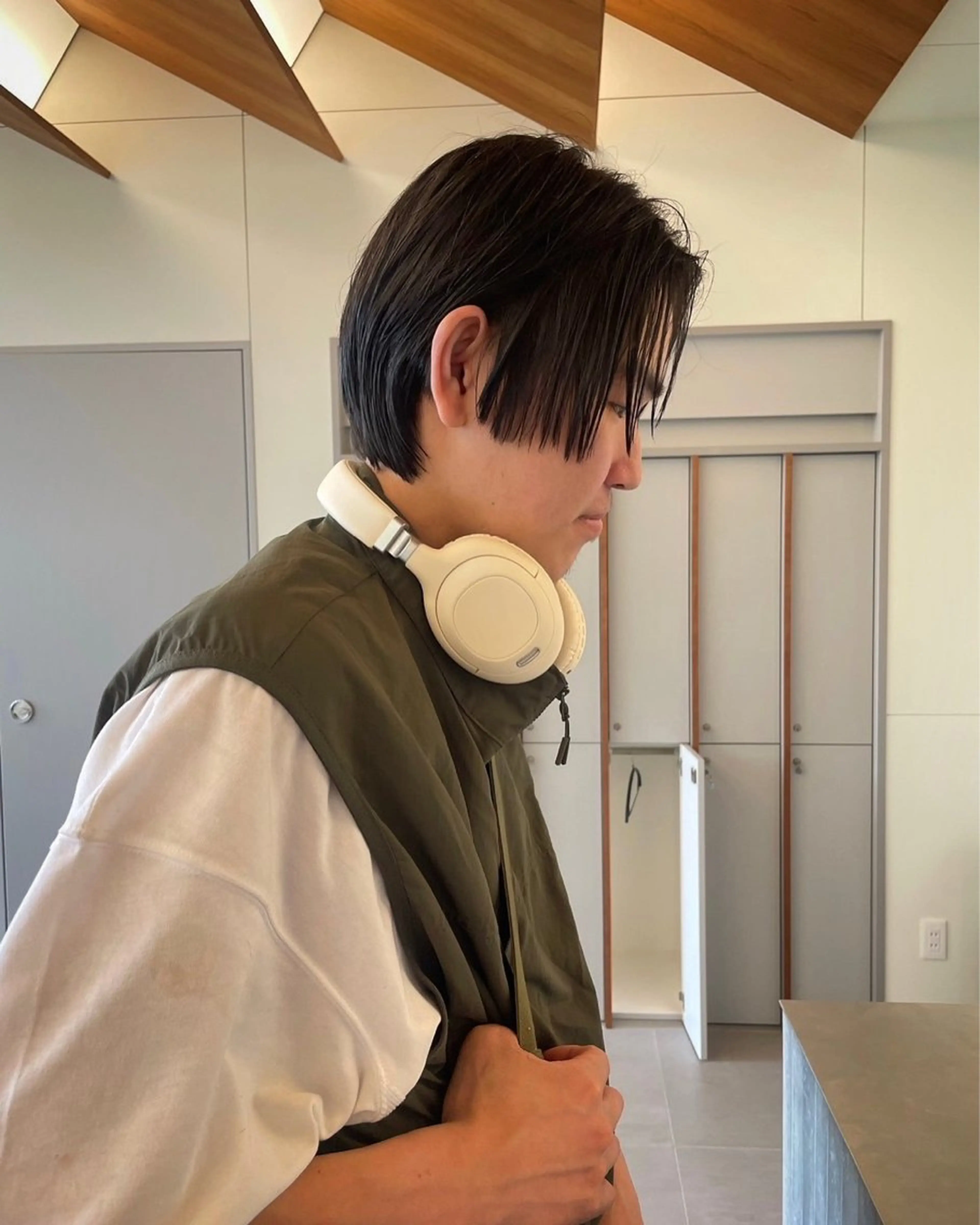メンズ センターパート シャドウパーマ 田形清流のヘアスタイル