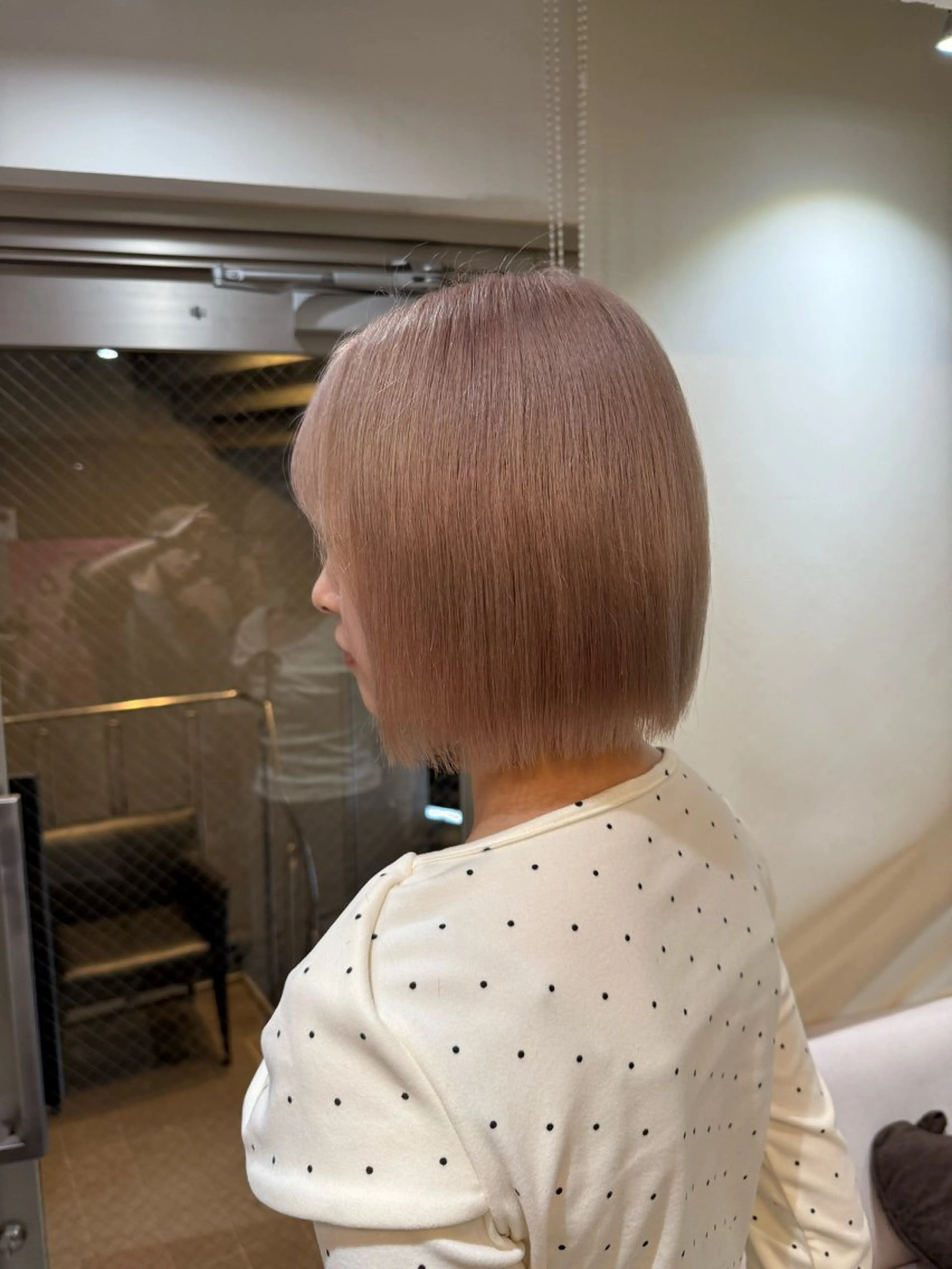 ショート カラー ヘアカラー 🌈レイヤーカット/ ハイトーン🌈タクマのヘアスタイル