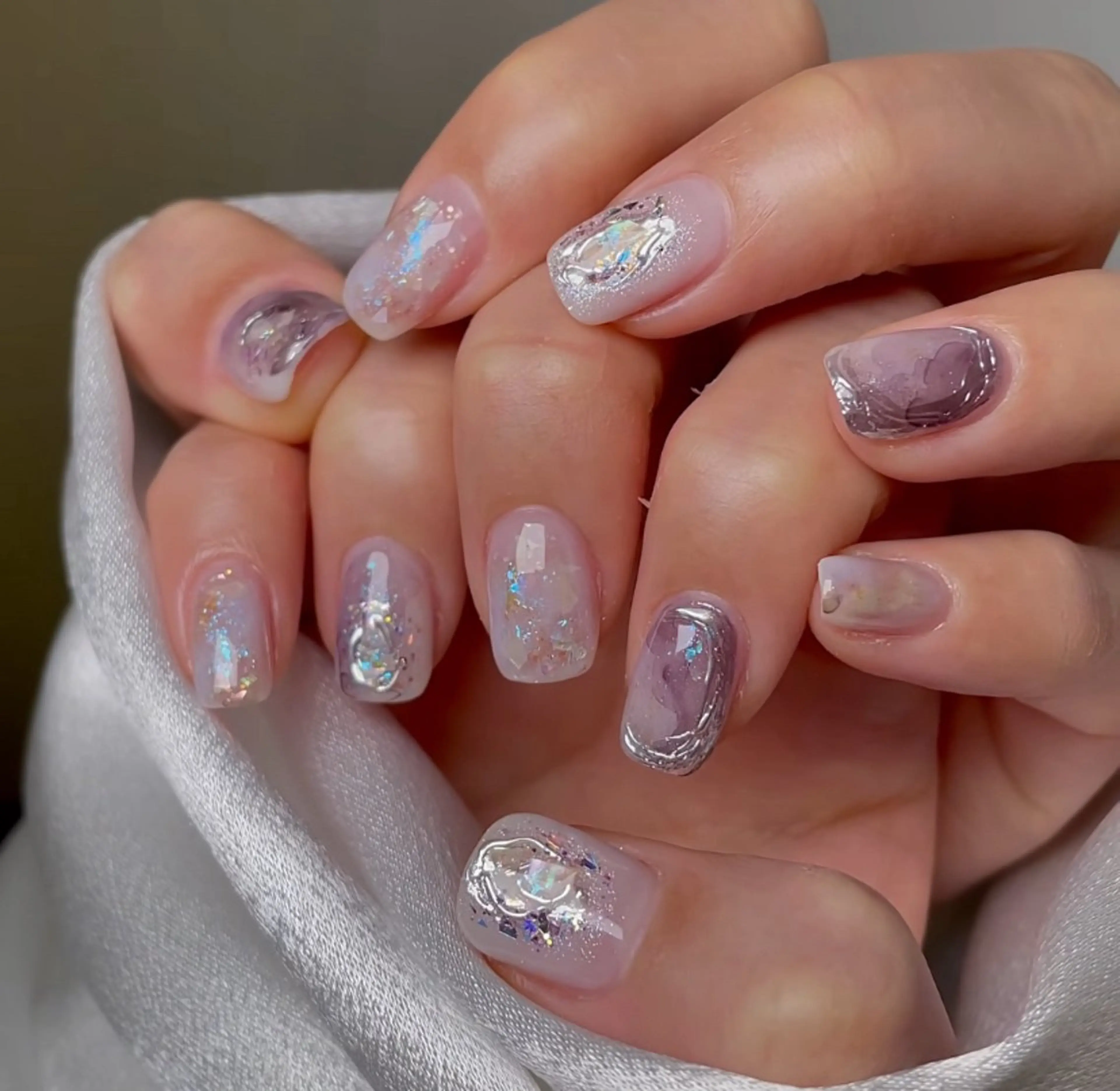 ネイル 韓国ネイル ニュアンスネイル オフィスネイル シンプルネイル 夏ネイル ハンドネイル パンチャパンチャ ネイルサロンのネイルデザイン