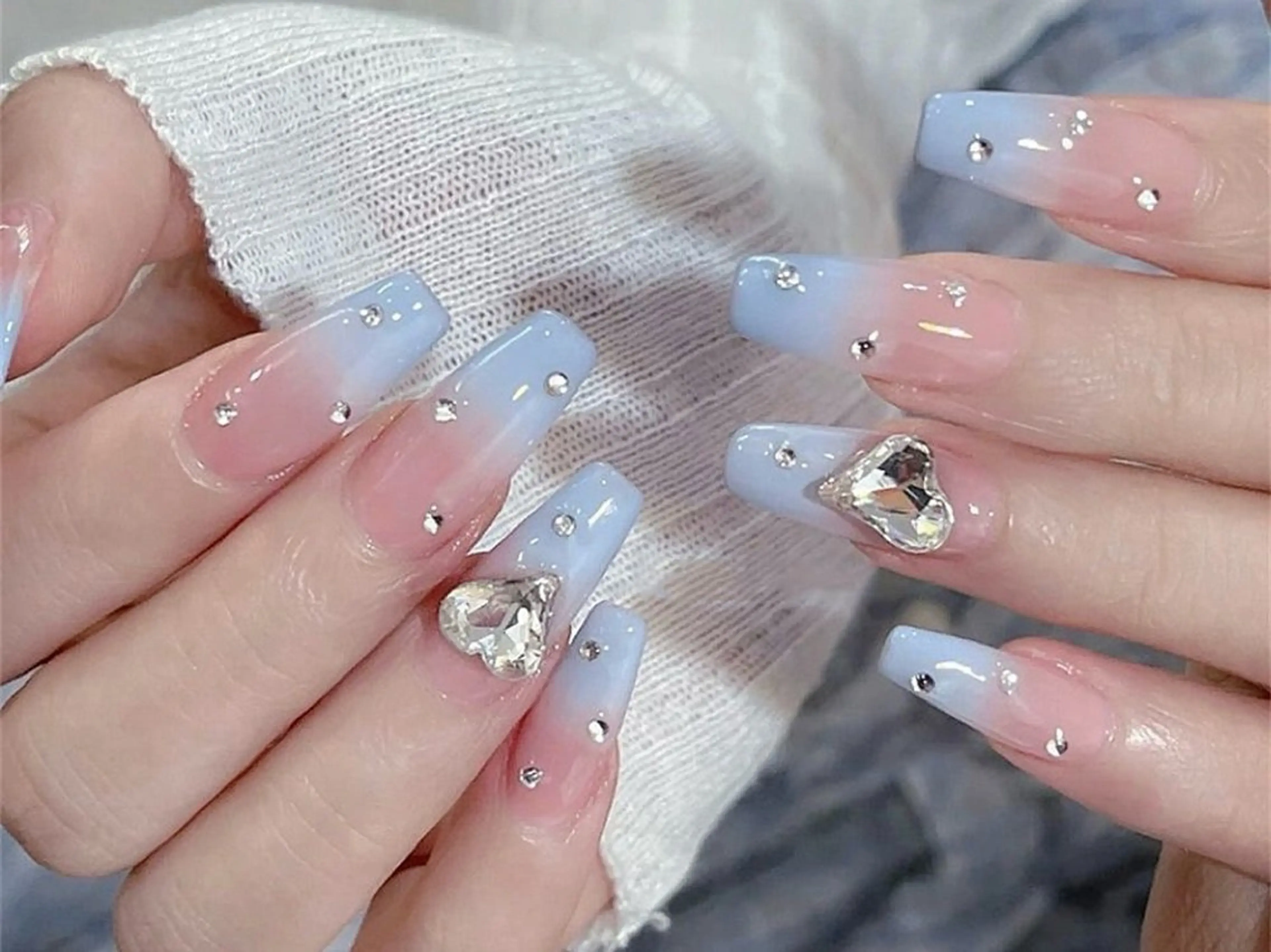 ネイル ハンドネイル ネイルサロン lotusのネイルデザイン