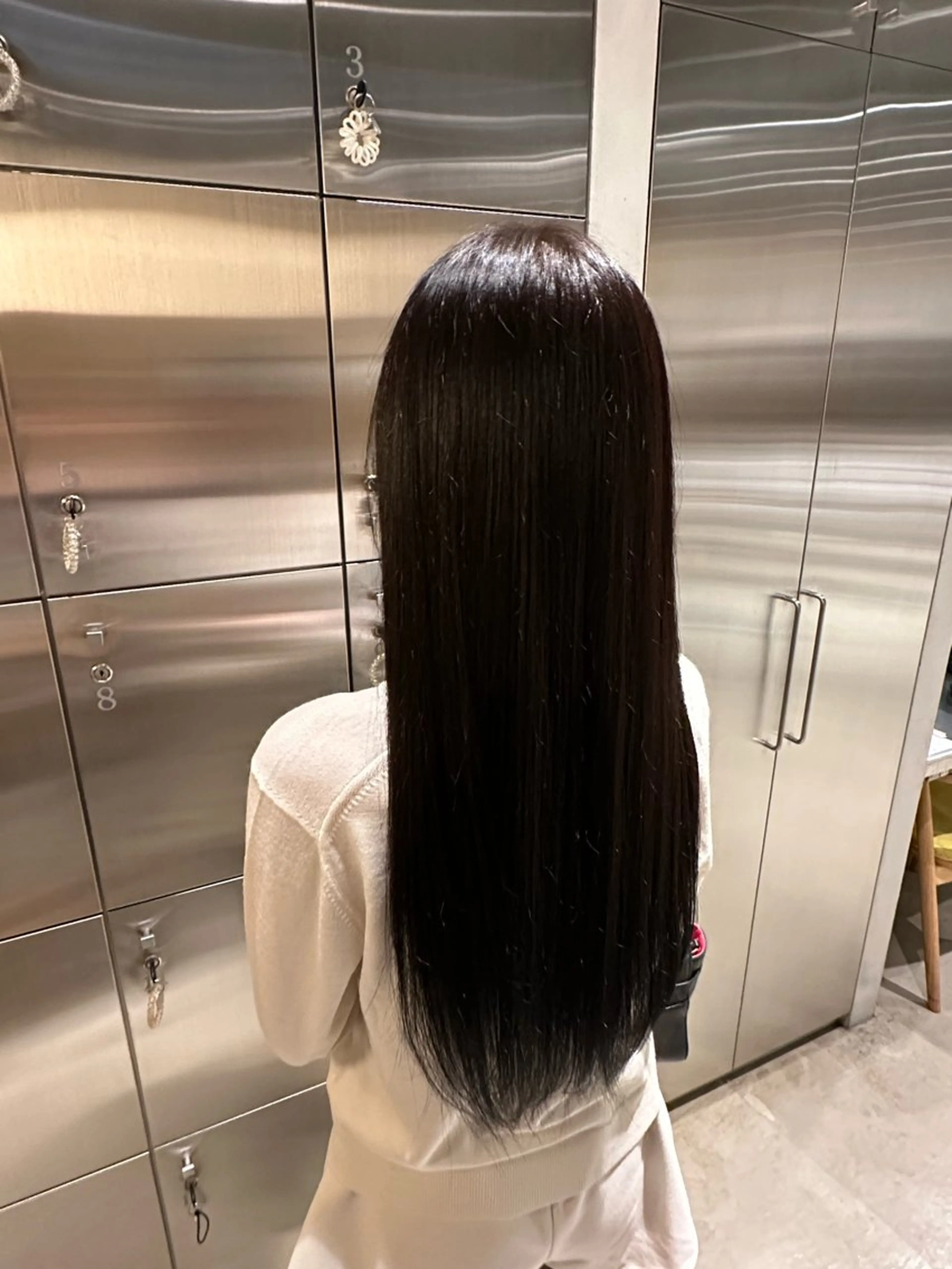 ロング カラー ブラウンカラー ダークブラウン ロング 山田 麻海のヘアスタイル