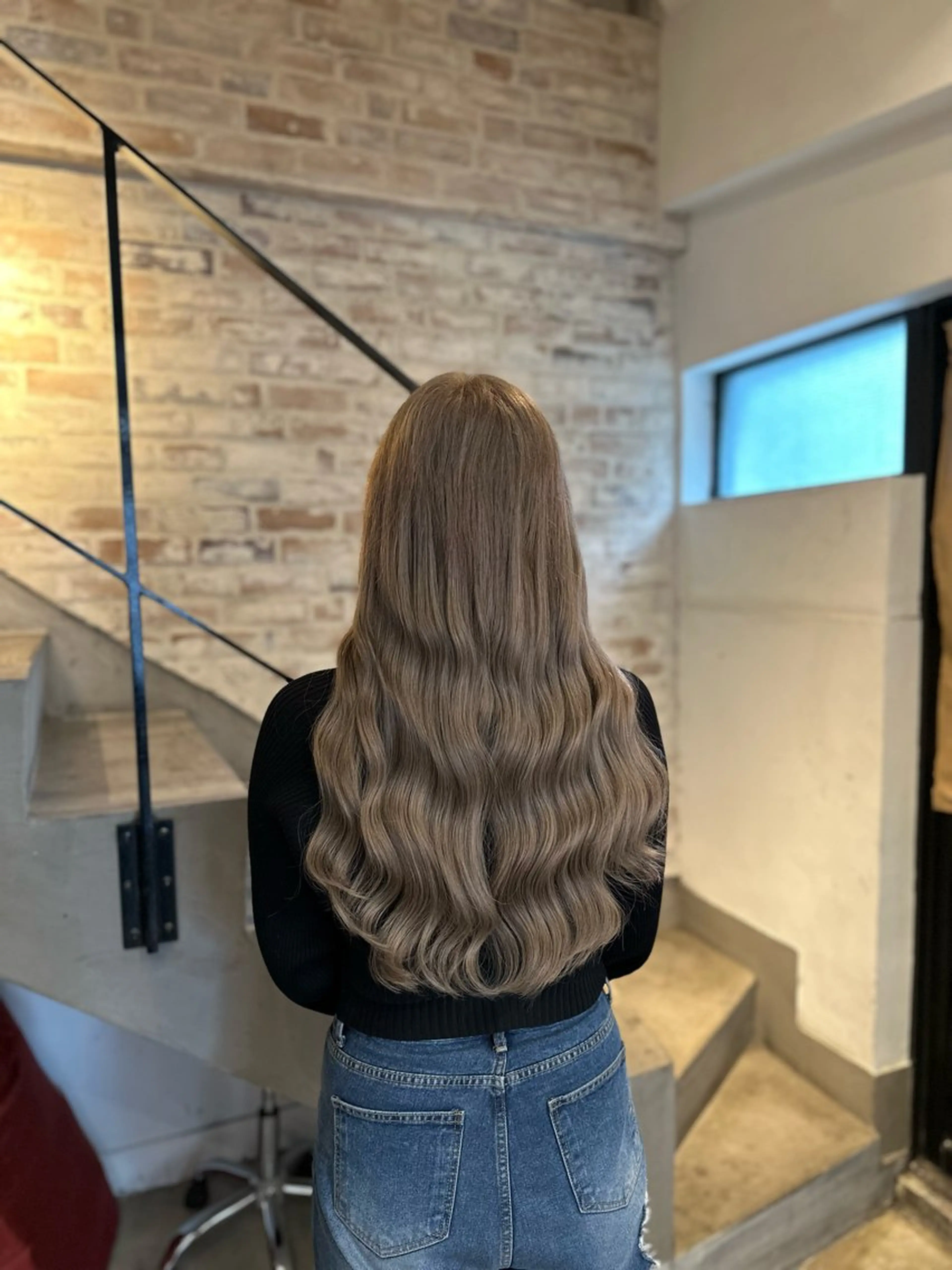 ロング ヘアカラー PARIS hair salon所属・秋葉原　柏木絢汰 ✨当日予約okのヘアスタイル