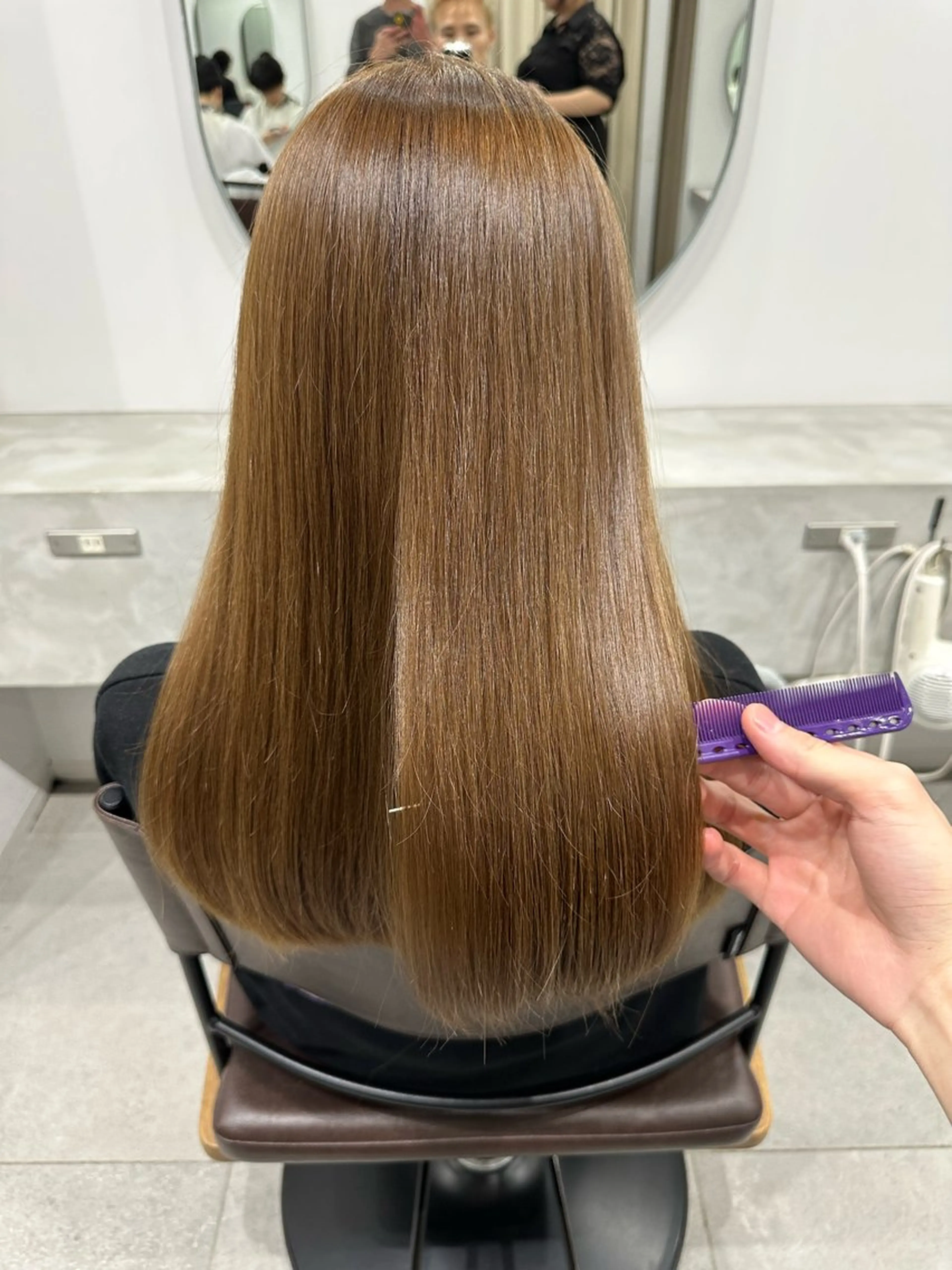 ロング カラー ブリーチ ダブルカラー ブリーチなしカラー ヘアカラー トリートメント シガ ミクトのヘアスタイル