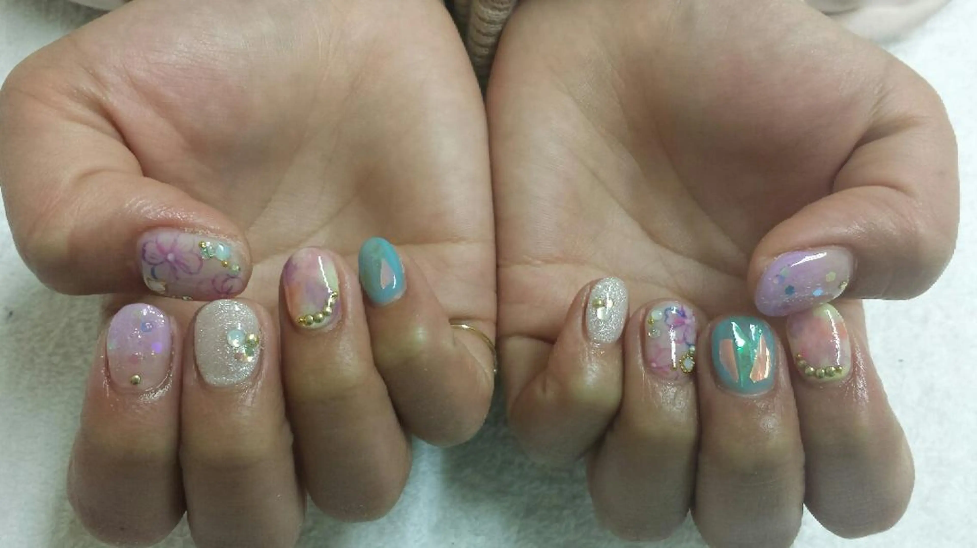 ネイル 河野ちえ (雑誌掲載サロン)のネイルデザイン