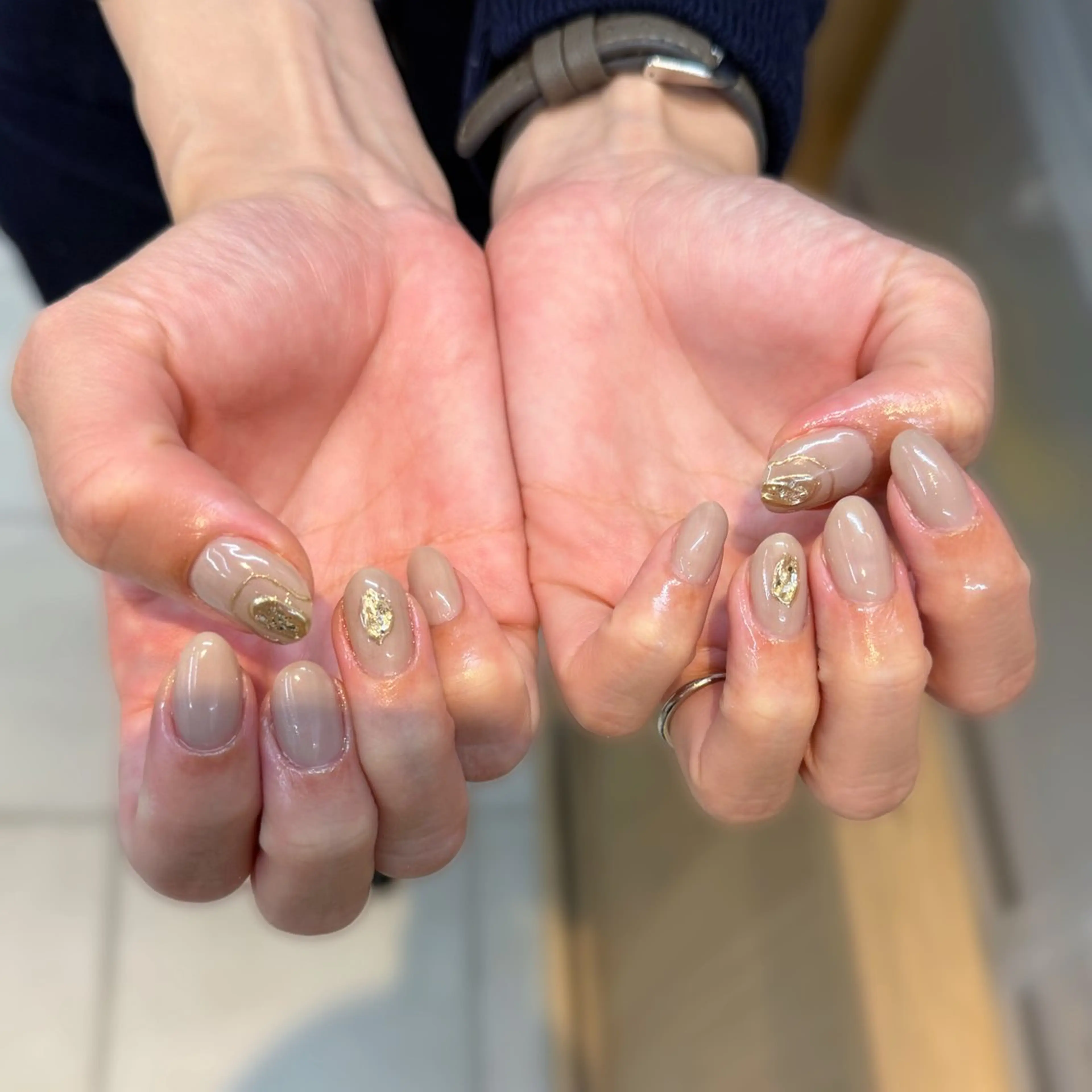 ネイル アートネイル ニュアンスネイル TRIOS meiのネイルデザイン