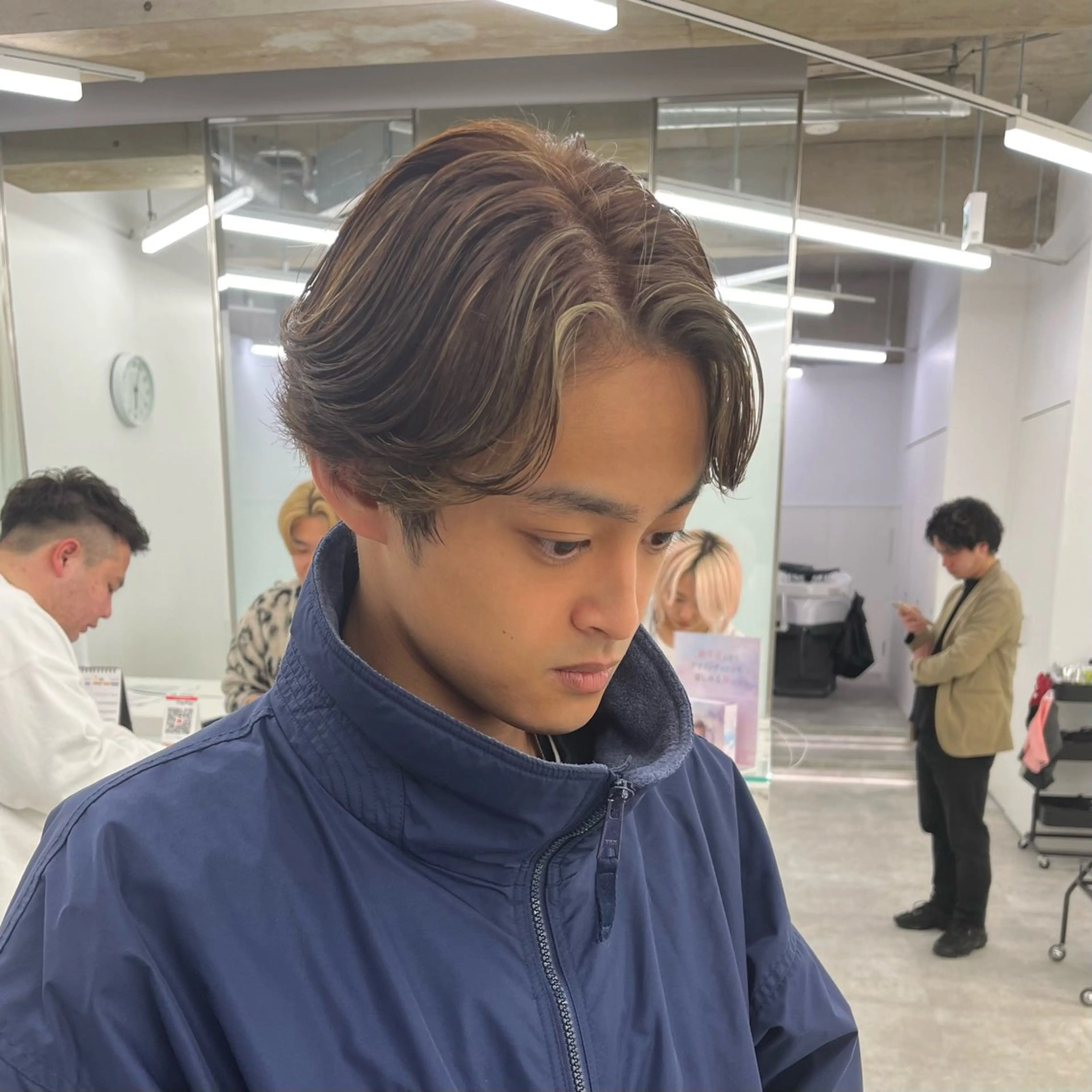 ショート カラー パーマ メンズ メンズハイライト ハイライトカラー 外国人風カラー ハイライト 森龍馬 メンズ専門美容師のヘアスタイル