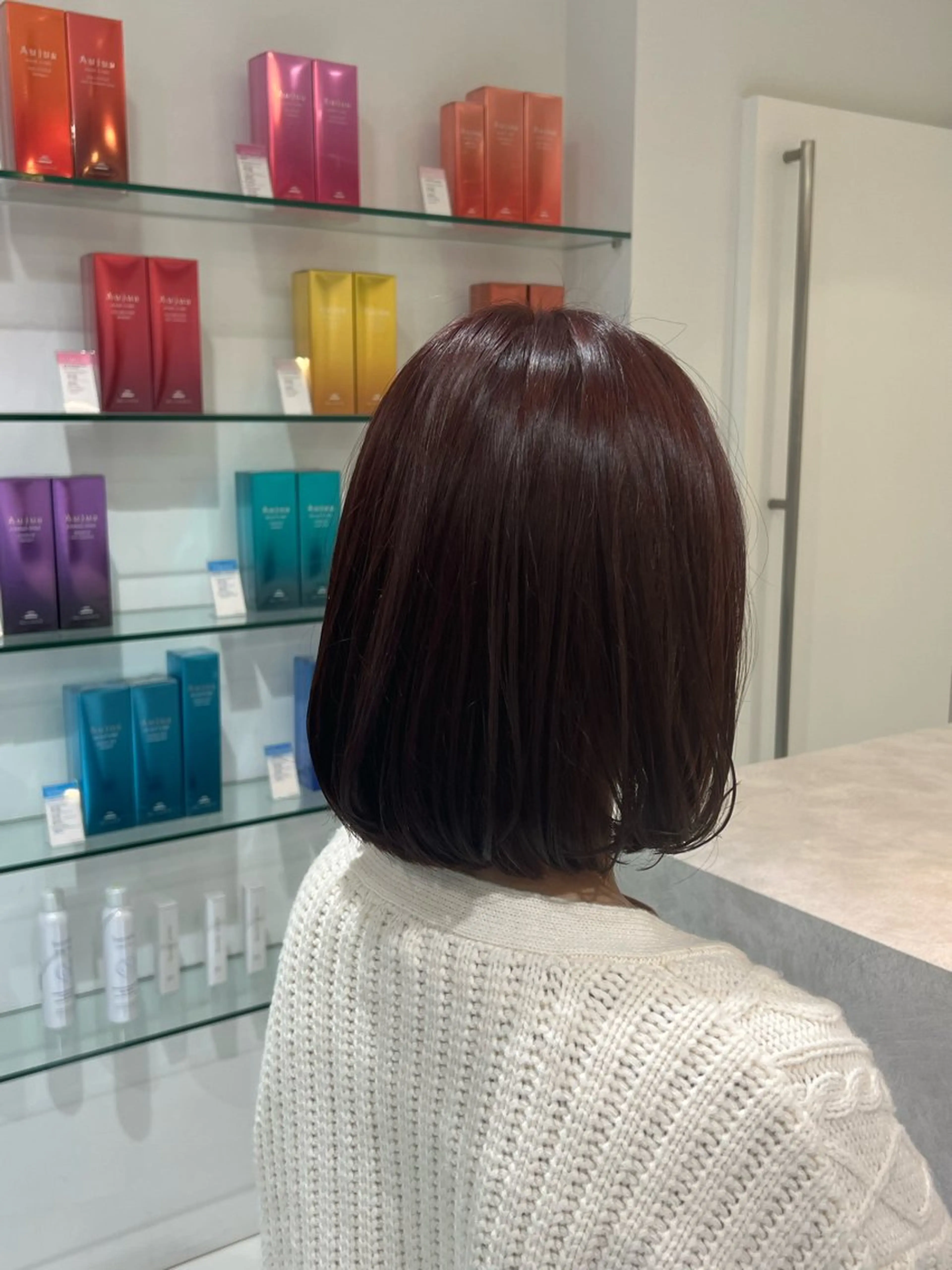 ミディアム カラー ボブ 市川 翔大のヘアスタイル