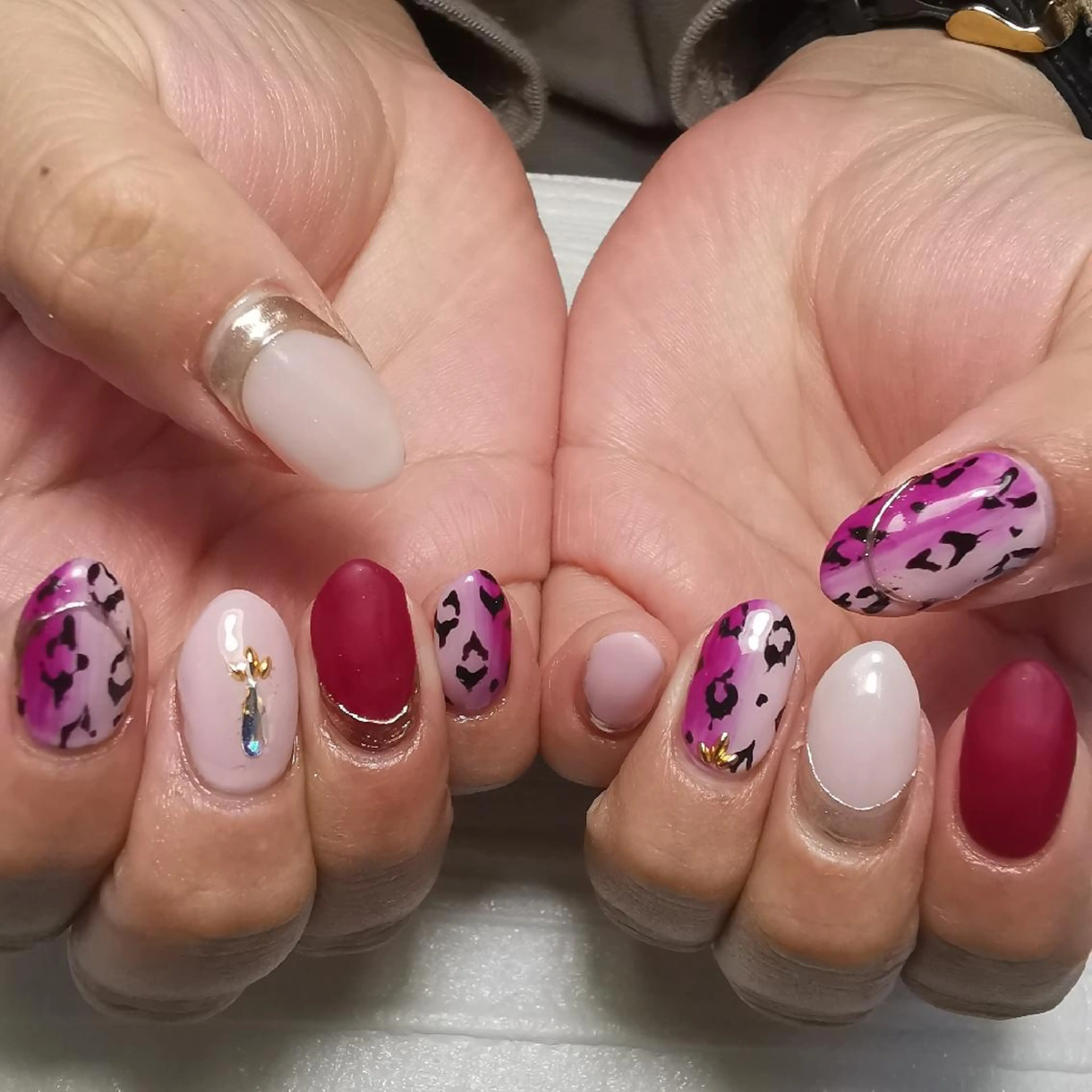 ネイル アニマル柄 ハンドネイル reve あやののネイルデザイン