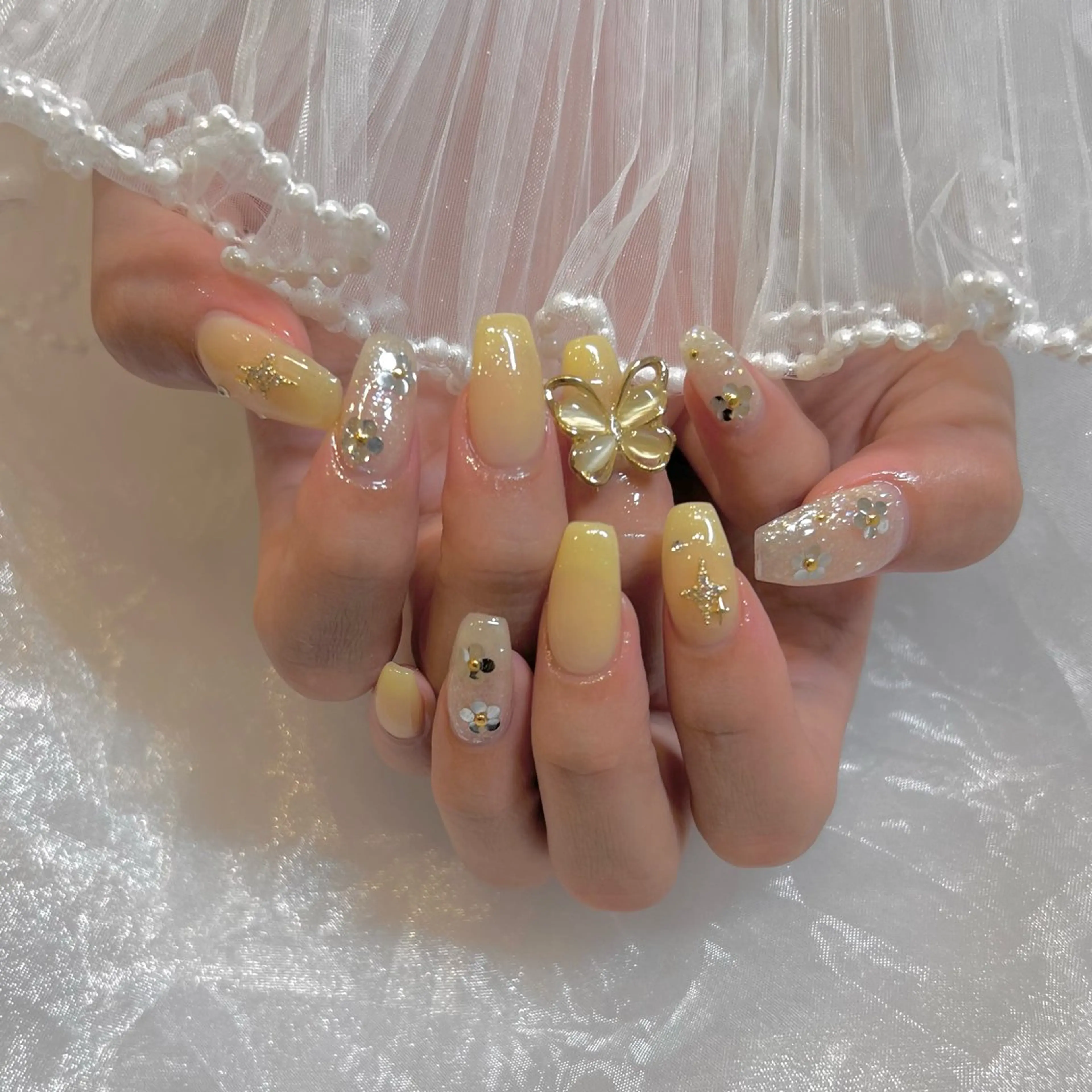 ネイル ハンドネイル ＬａＬｕｎａ🌙 Natsukiのネイルデザイン