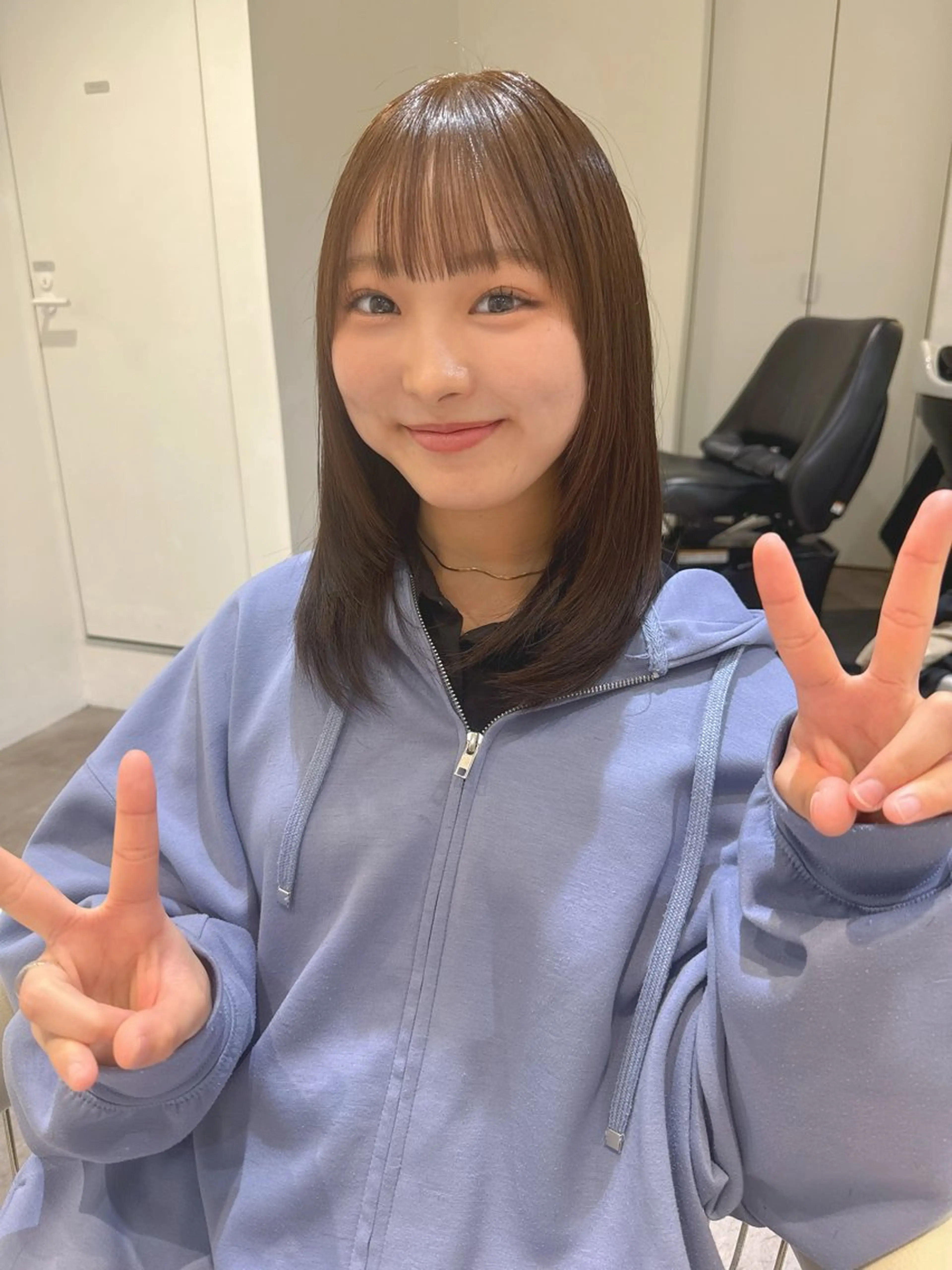 ミディアム カラー ベージュカラー 学生 髪質改善 トリートメント カット ヘアカラー トリートメント 💎透明感カラー特化 💎TAISEIのヘアスタイル