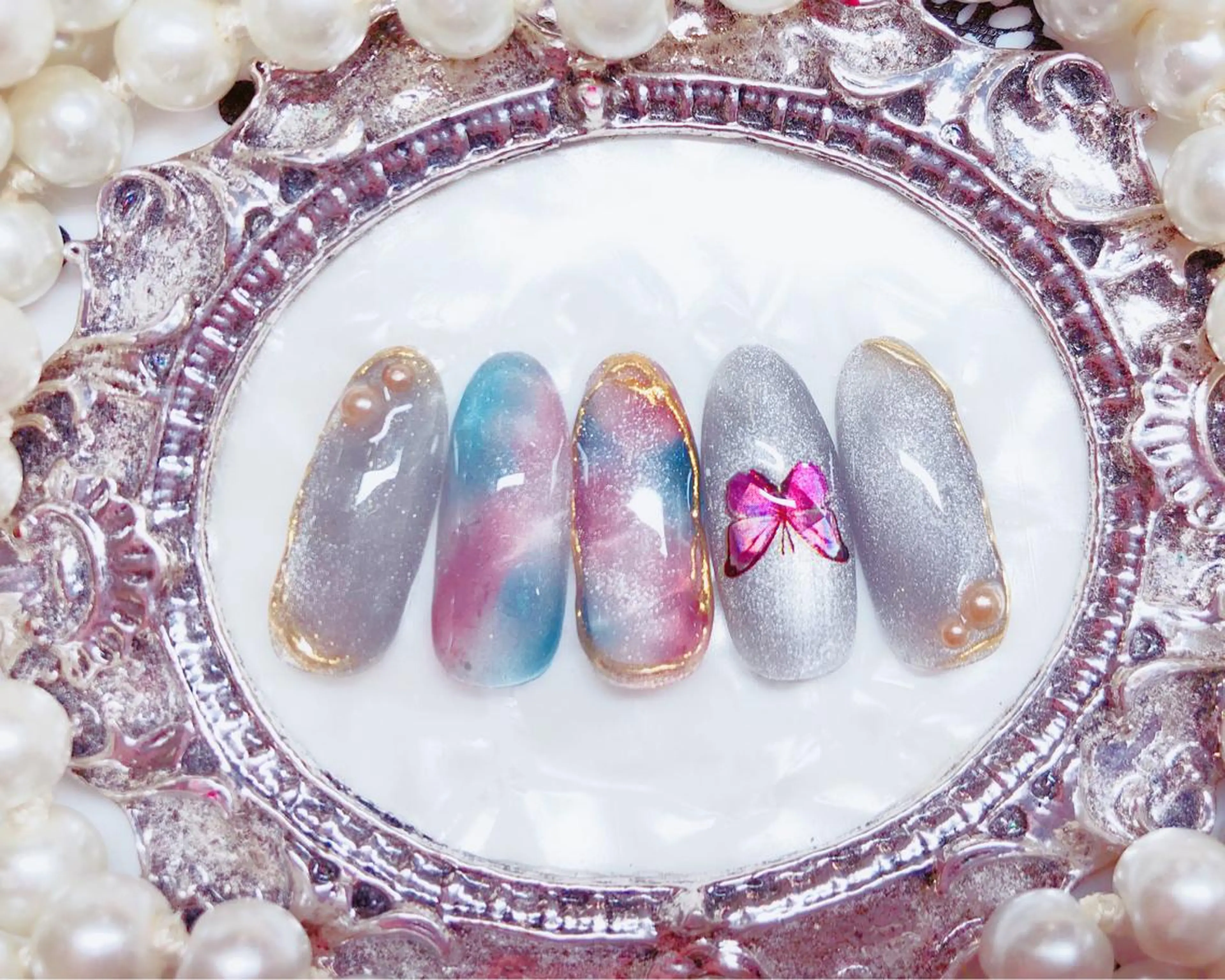 ネイル マジック ミラーのネイルデザイン