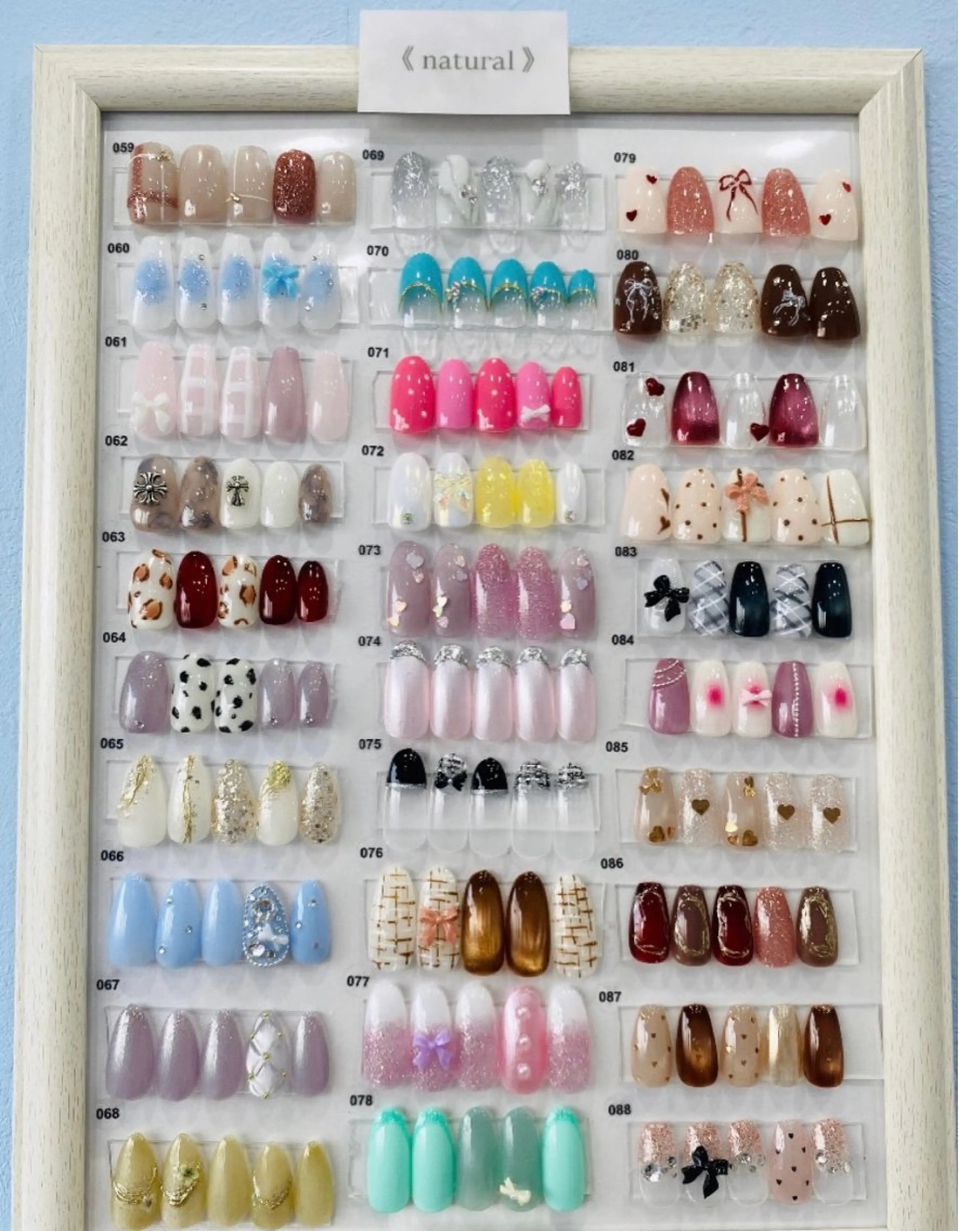 ネイル M'CLAIR所属・M'CLAIR makikoのネイルデザイン