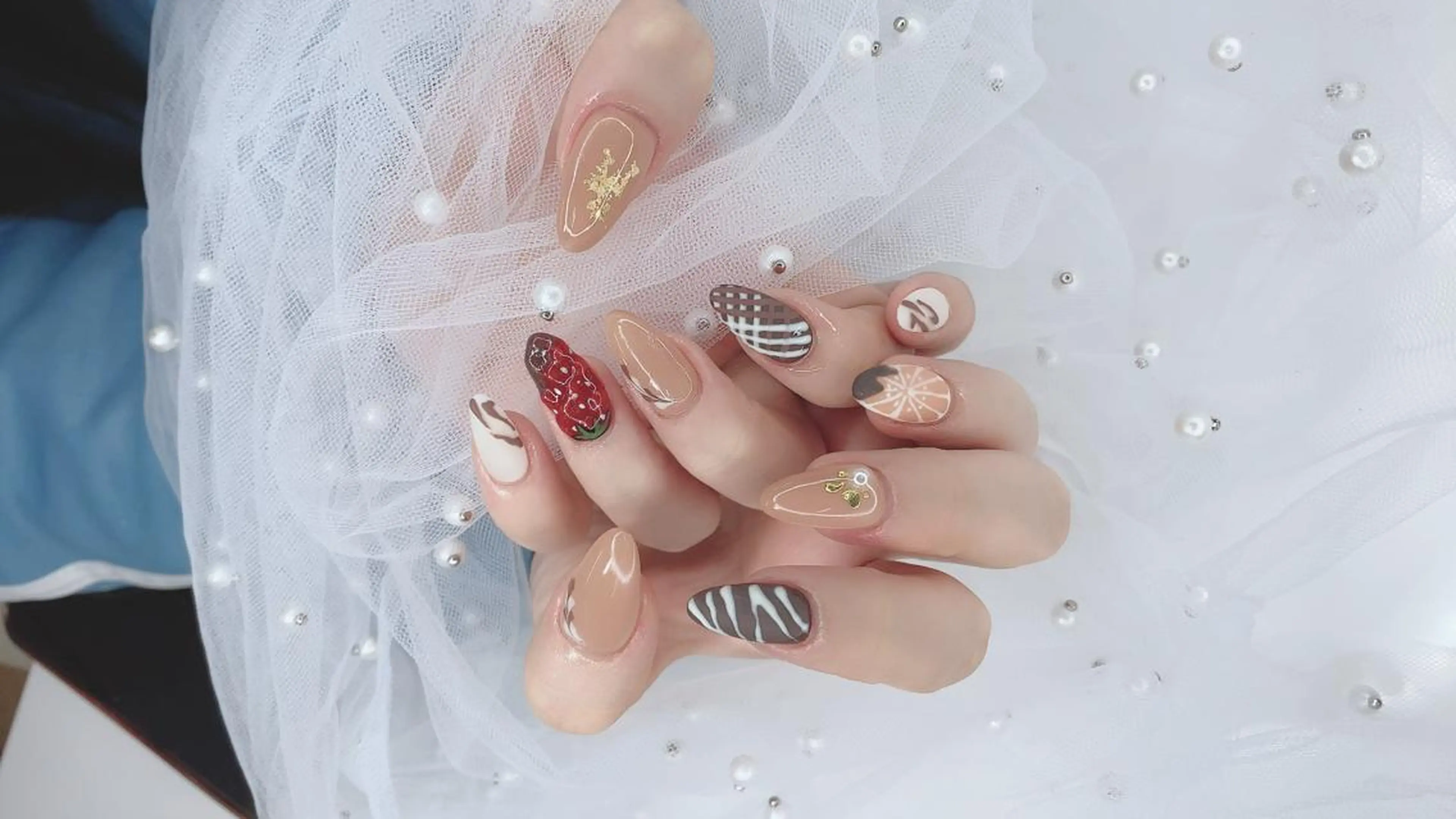 ネイル R salonのネイルデザイン