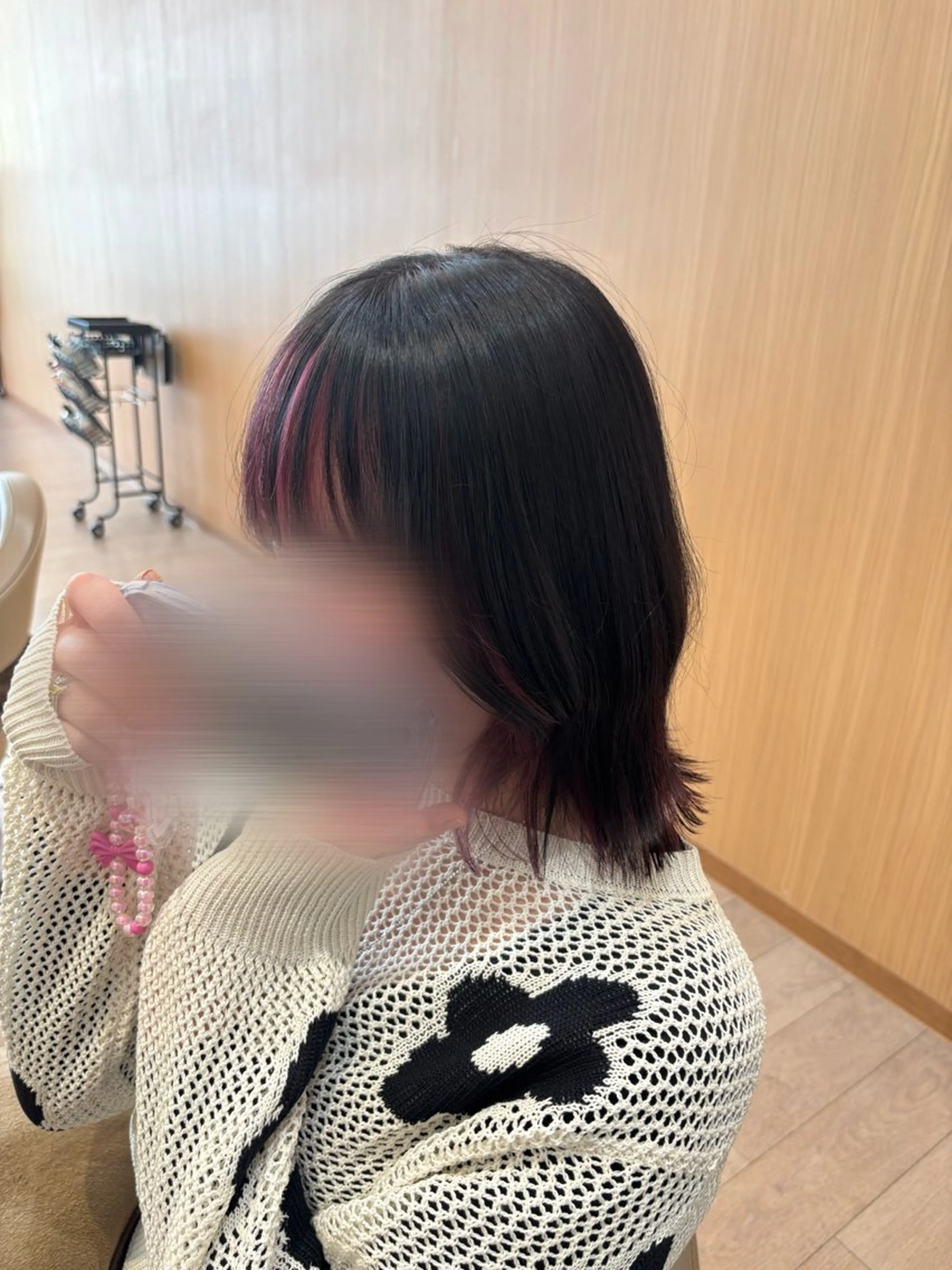 ミディアム 徳田 七海のヘアスタイル