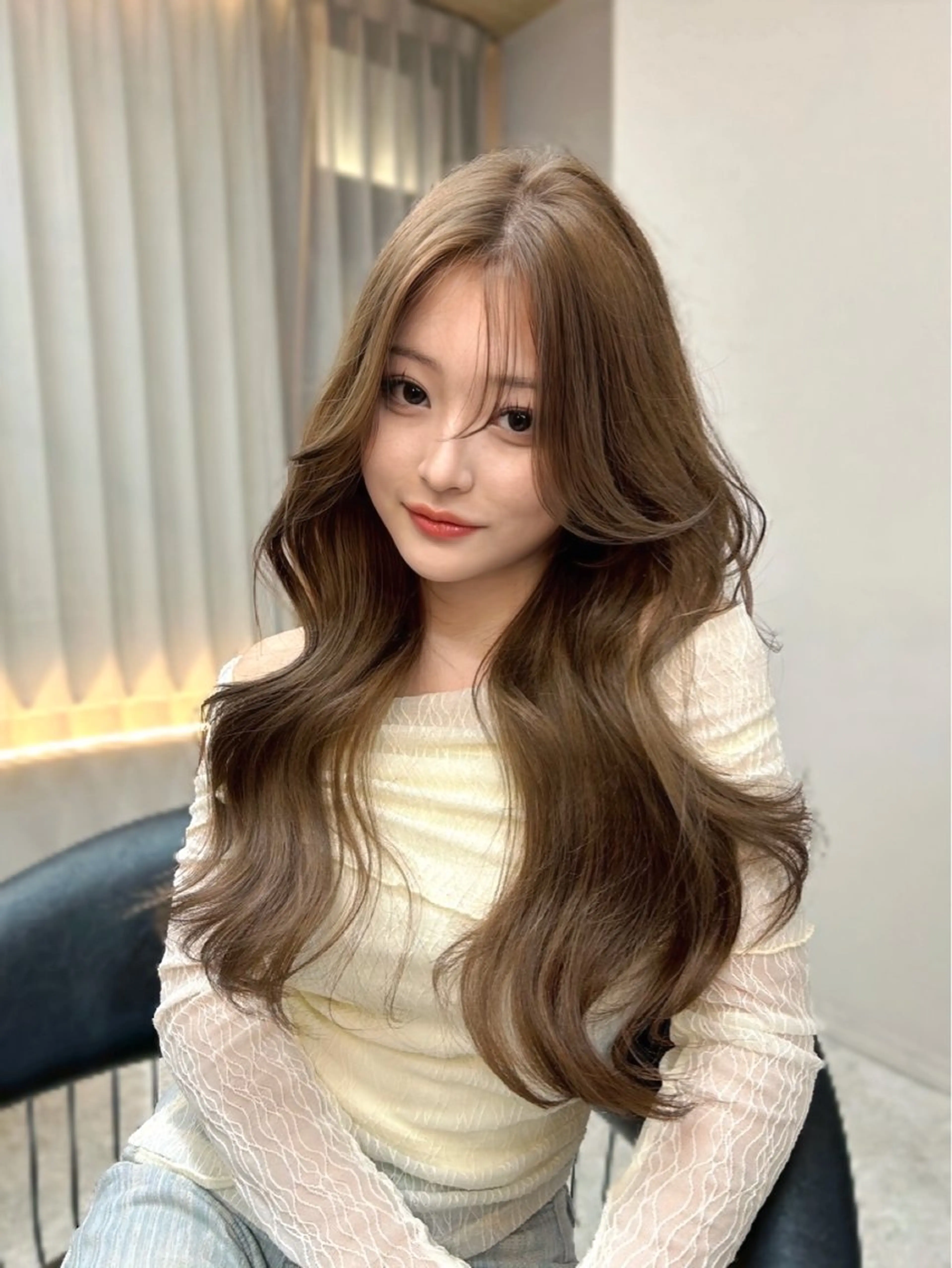 ロング ロングレイヤー 韓国風ヘア レイヤーカット ロング ヘアカラー トリートメント 木串 楽人のヘアスタイル