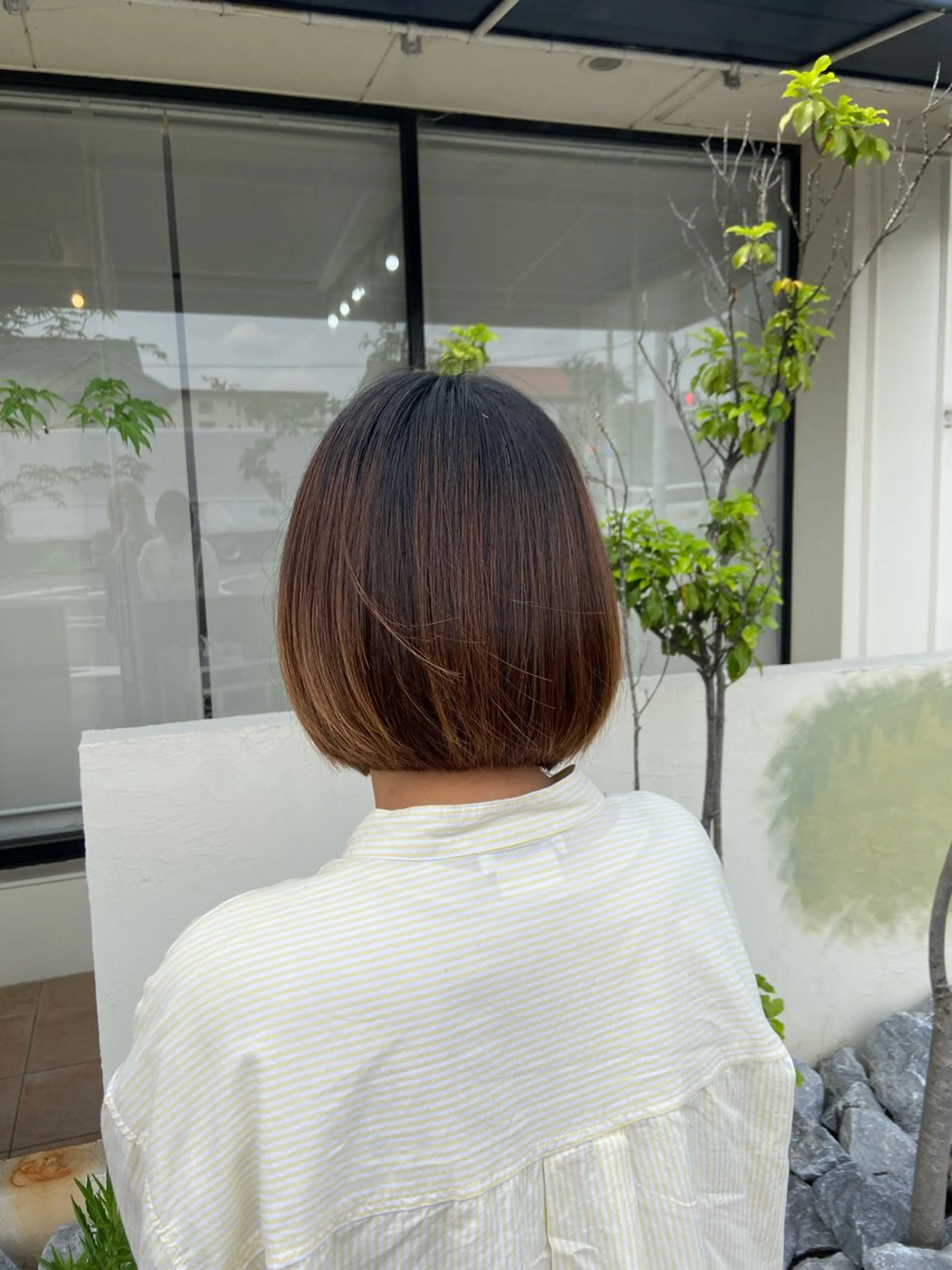 ショート ボブ 🍎韓国カラー licoris寛菜のヘアスタイル