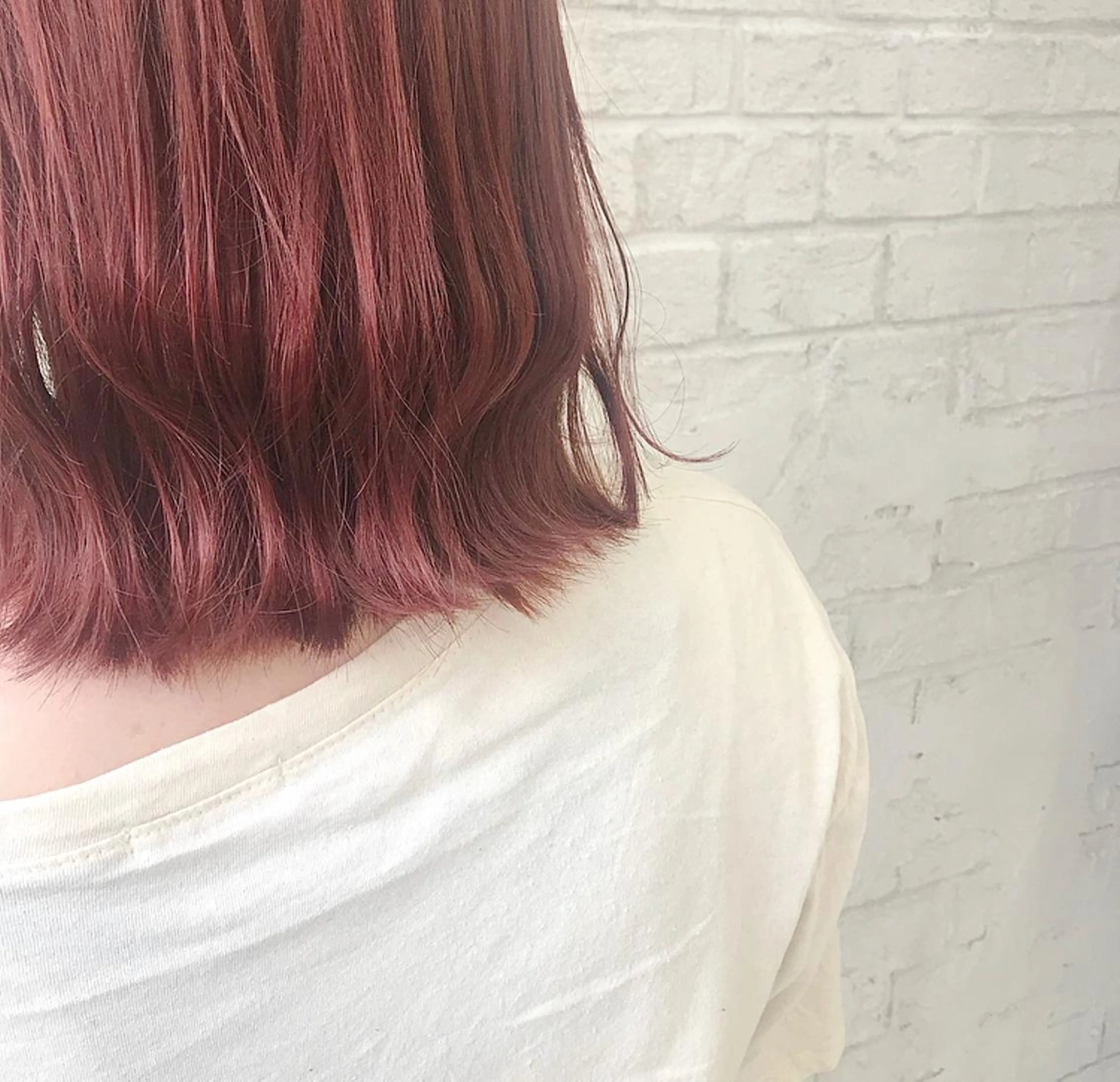 ミディアム カラー オリーブ/アッシュ やわらか透明感カラーのヘアスタイル