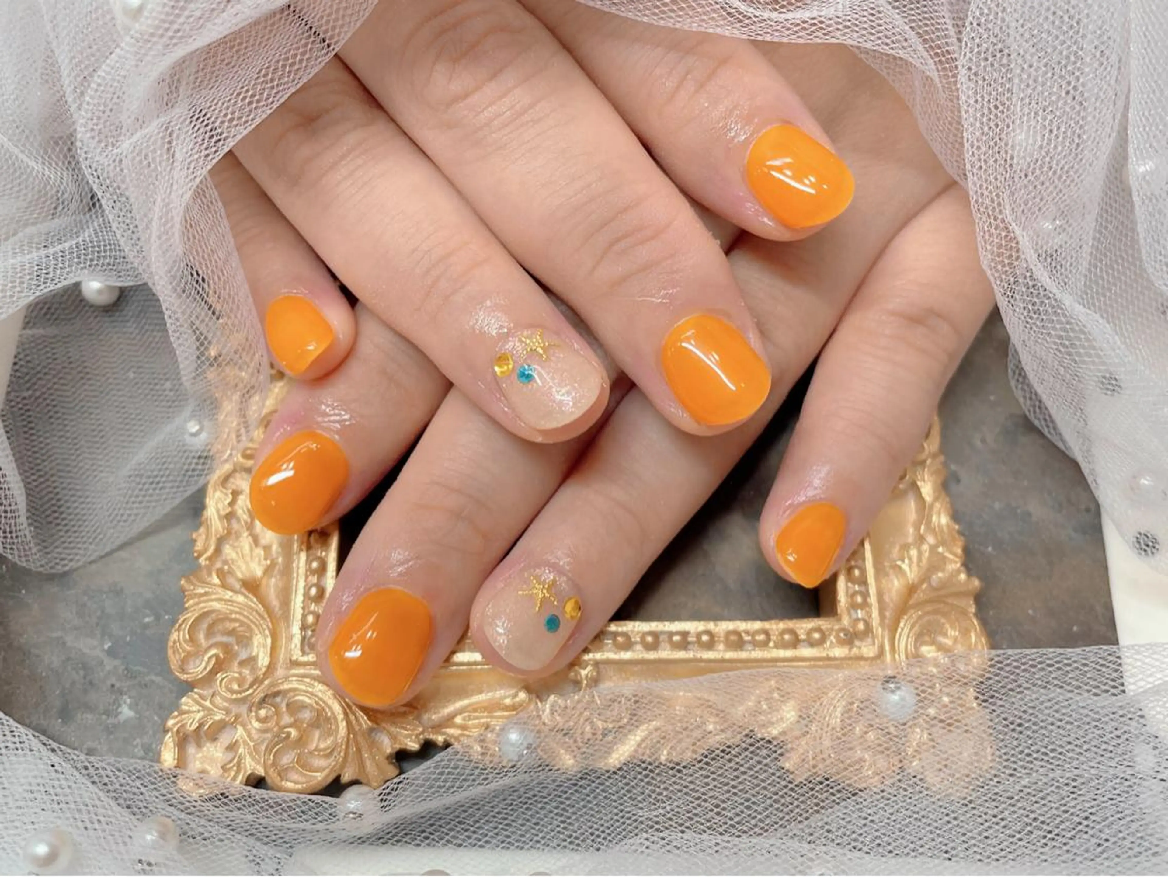 ネイル ハンドネイル マジック ミラーのネイルデザイン