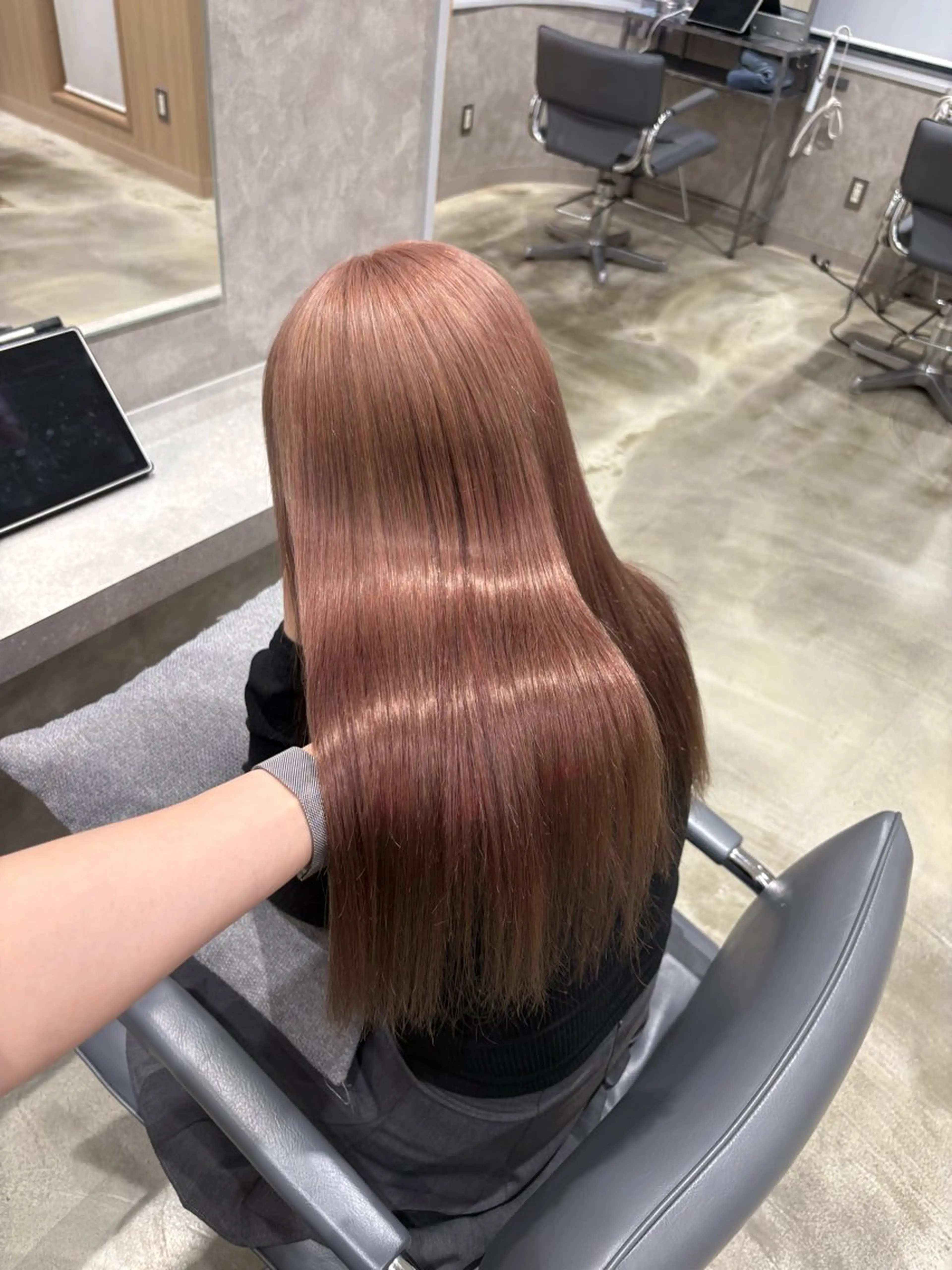 ロング カラー ベージュカラー ピンクカラー ピンクベージュ 新宿ハイトーン/ カットモデル/のりかのヘアスタイル