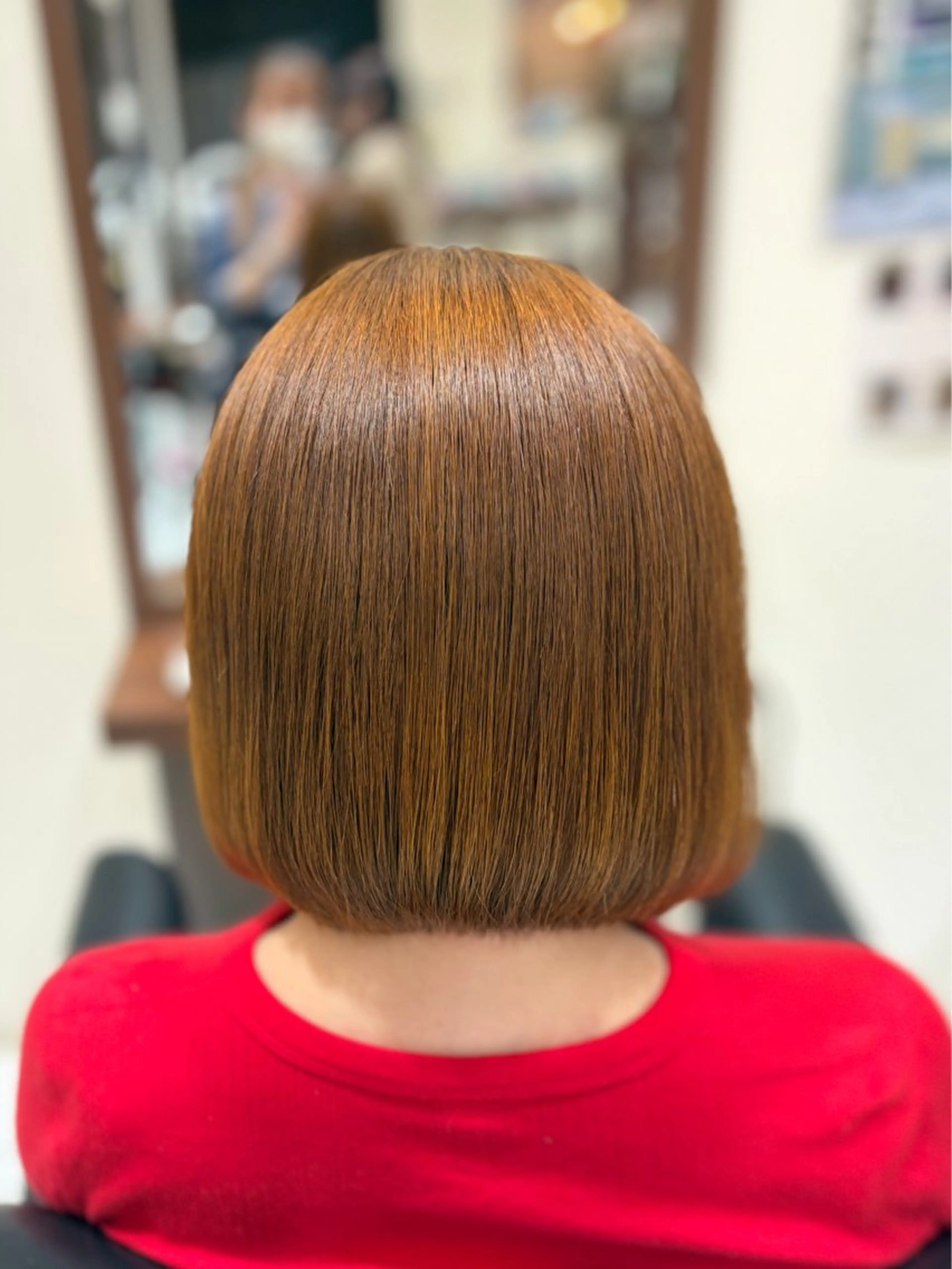 ミディアム ボブ 縮毛矯正 カット 縮毛矯正 トリートメント Aphrodite 横手 亜紀のヘアスタイル