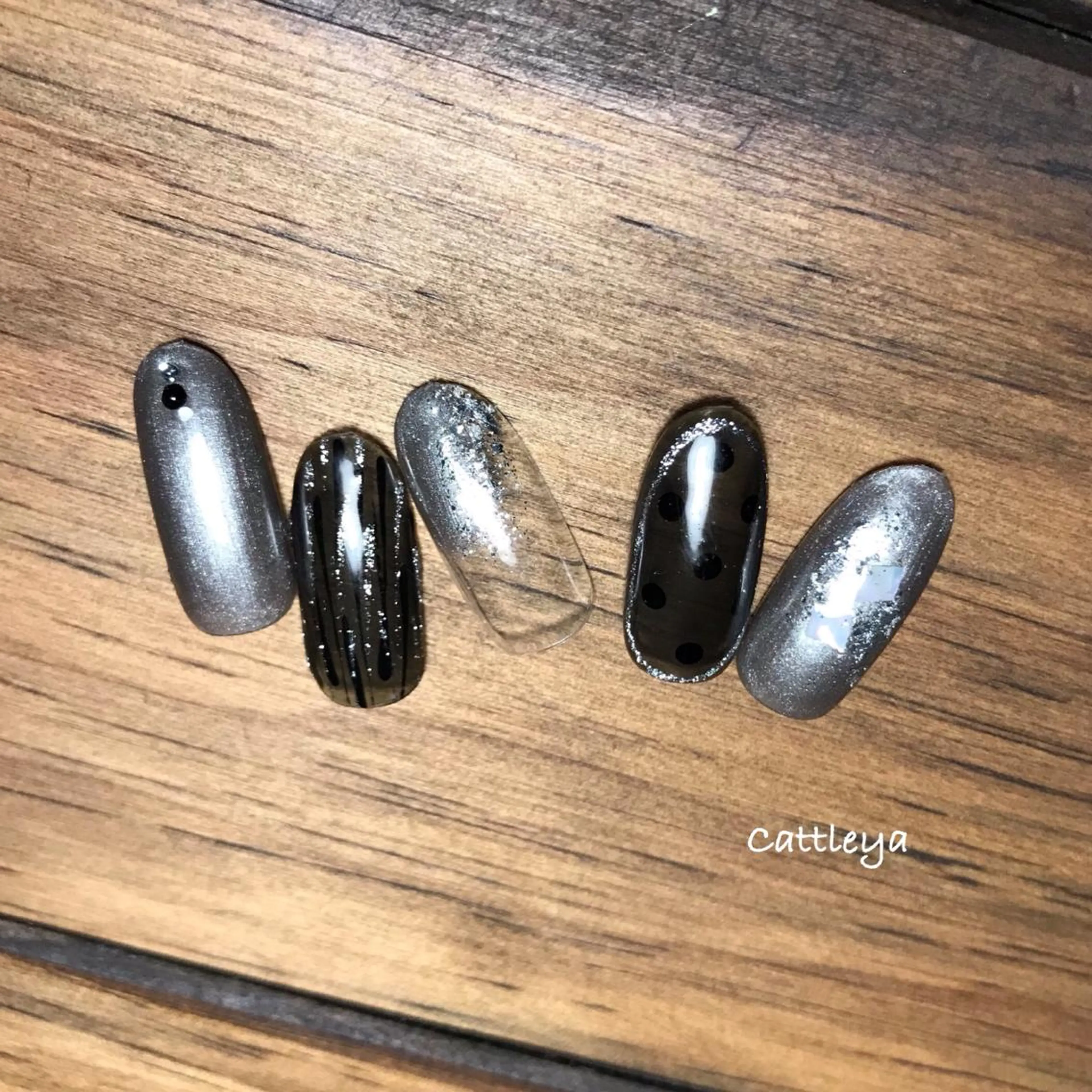 ネイル Cattleya meguのネイルデザイン