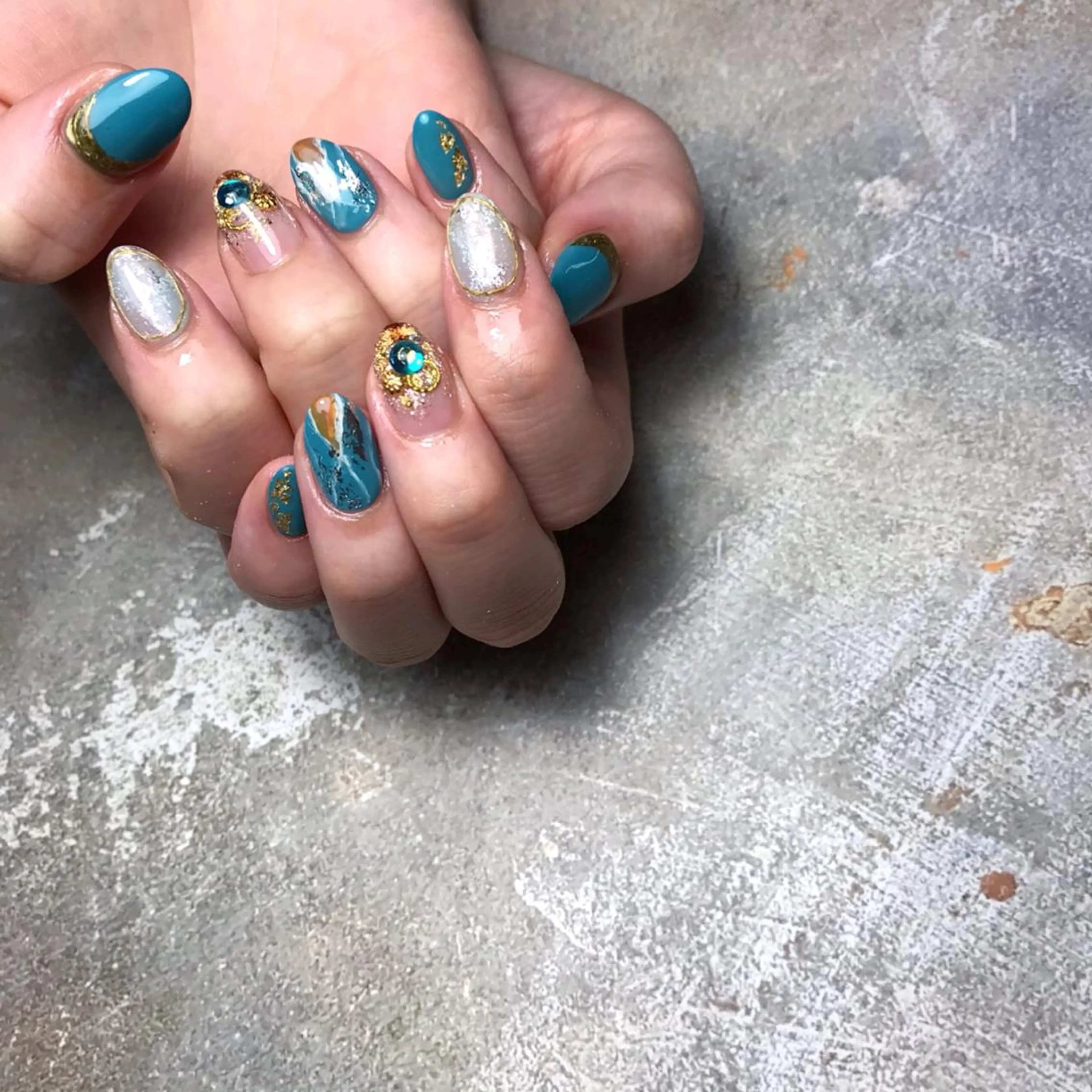 ネイル ハンドネイル 💅chainail _aiのネイルデザイン