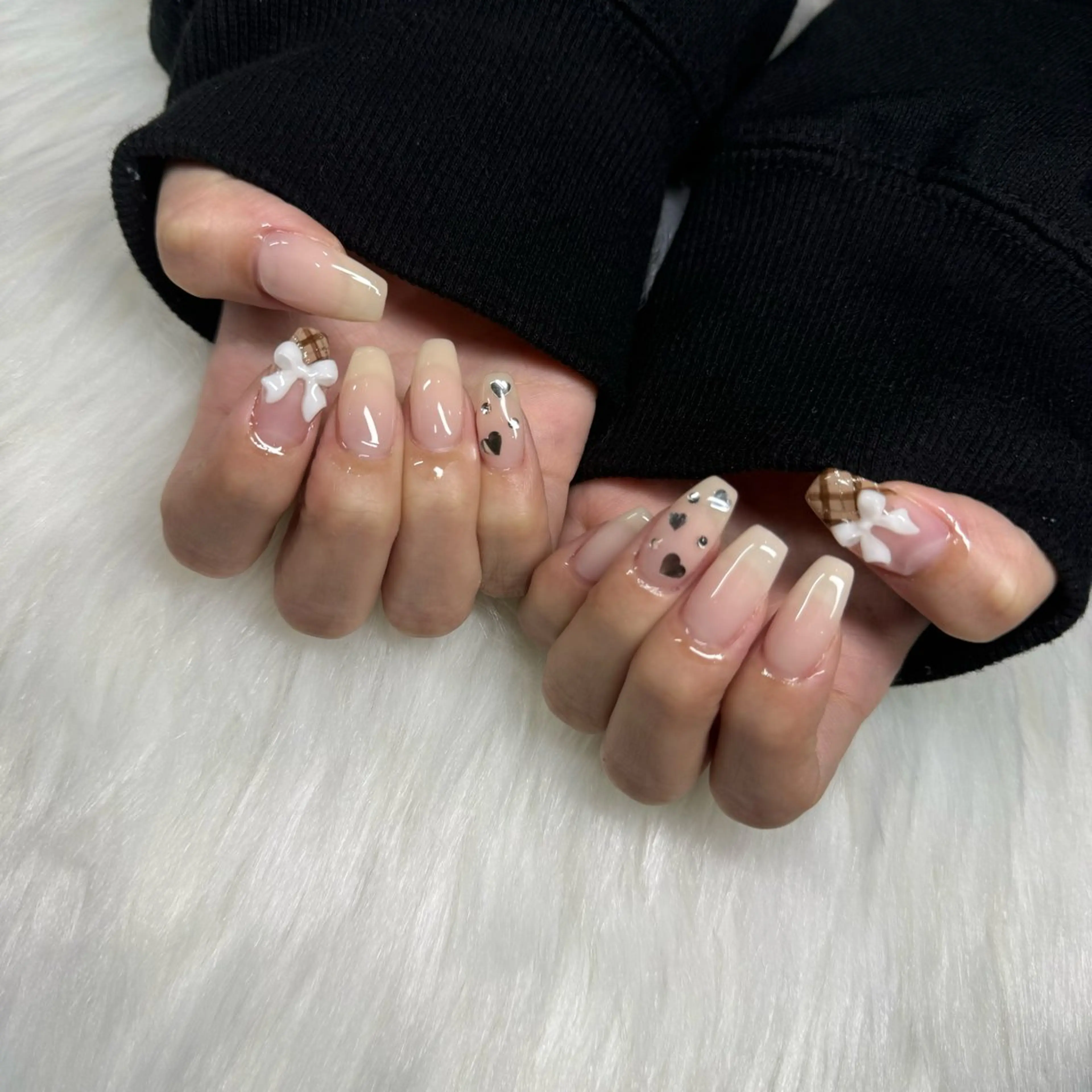 ネイル アートネイル 鈴木 優希のネイルデザイン