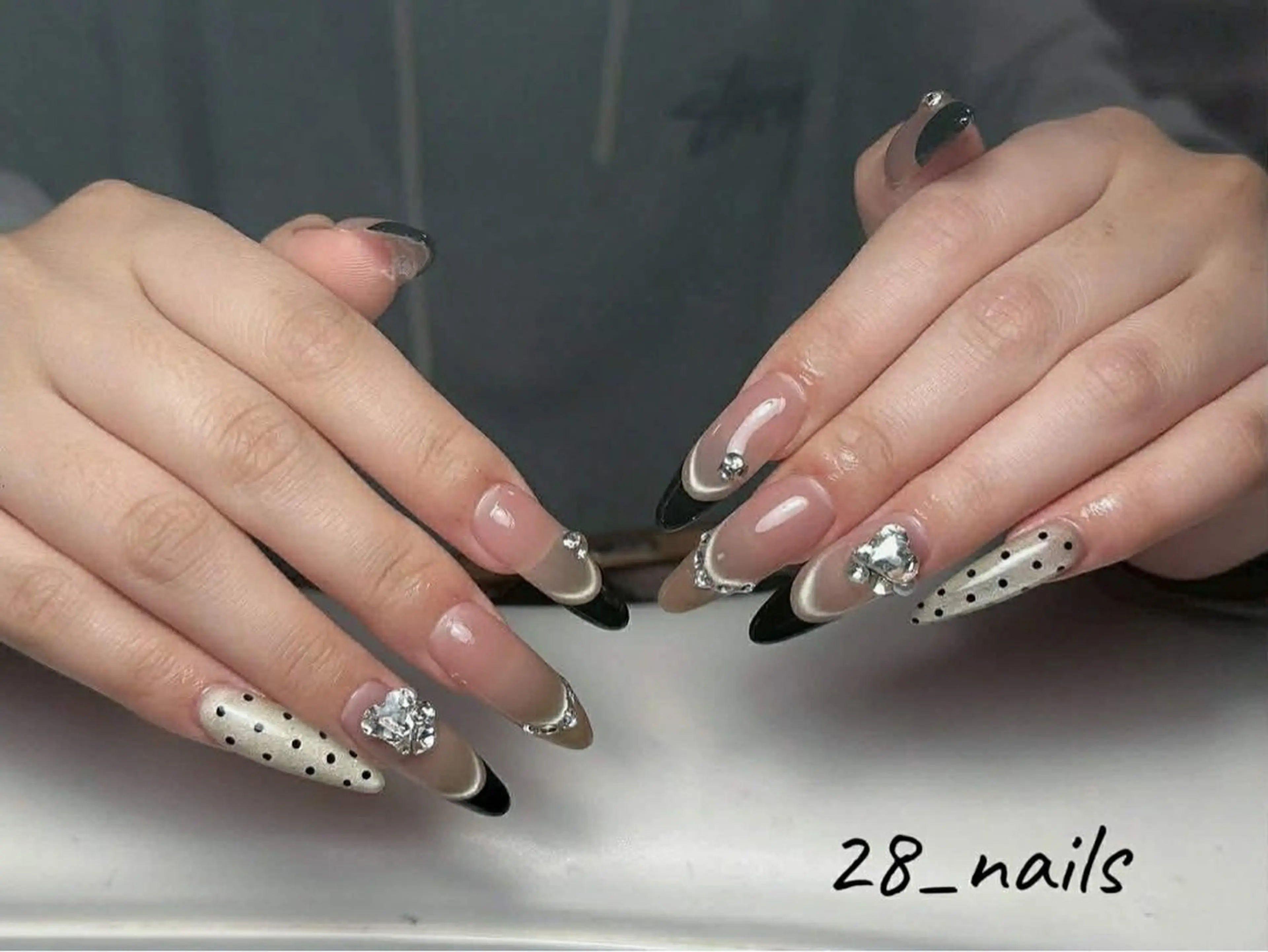 ネイル ハンドネイル ニャット アインのネイルデザイン