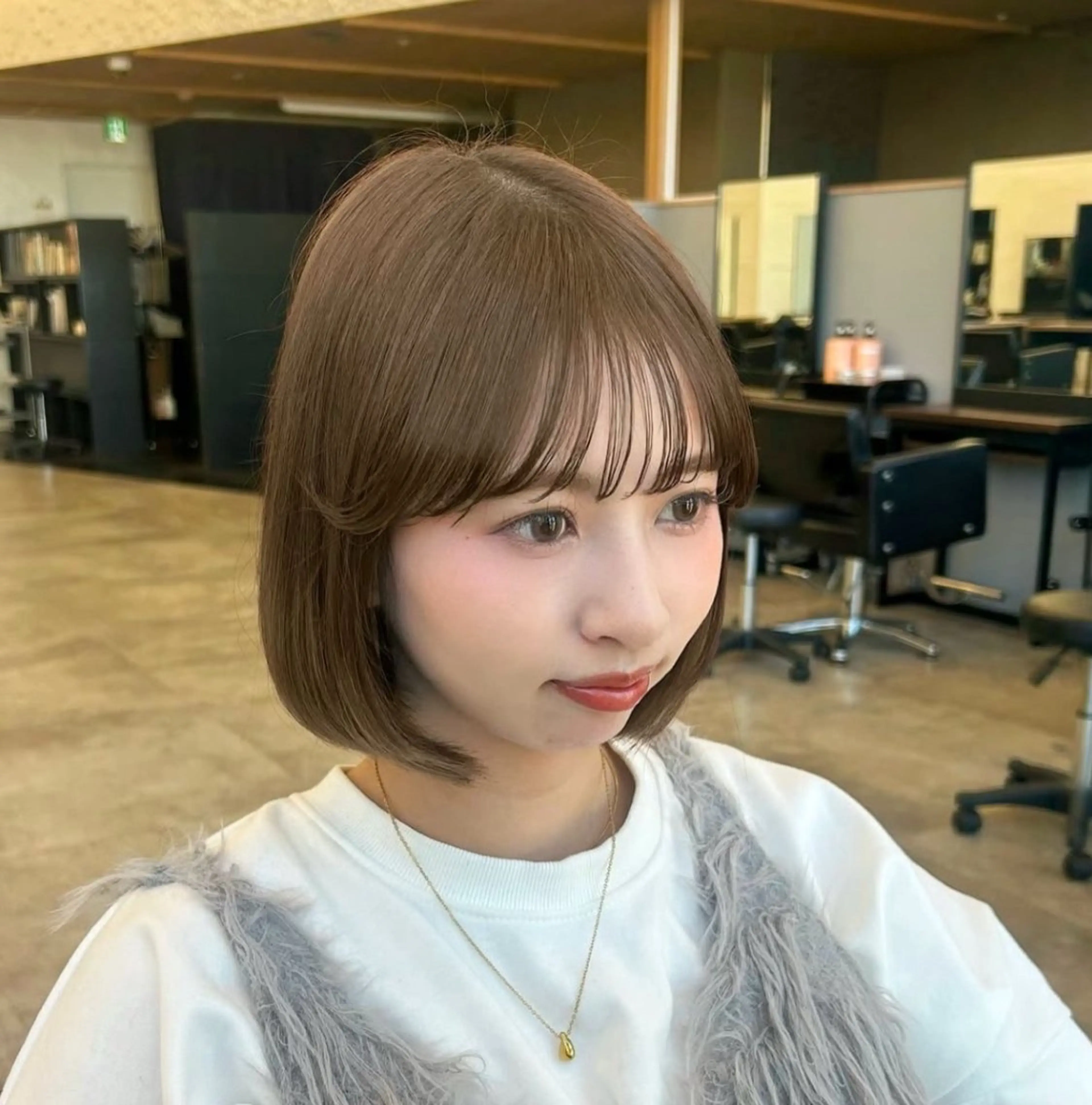 ミディアム カラー レイヤー/ボブ/透明 感カラー/佐藤奈由のヘアスタイル