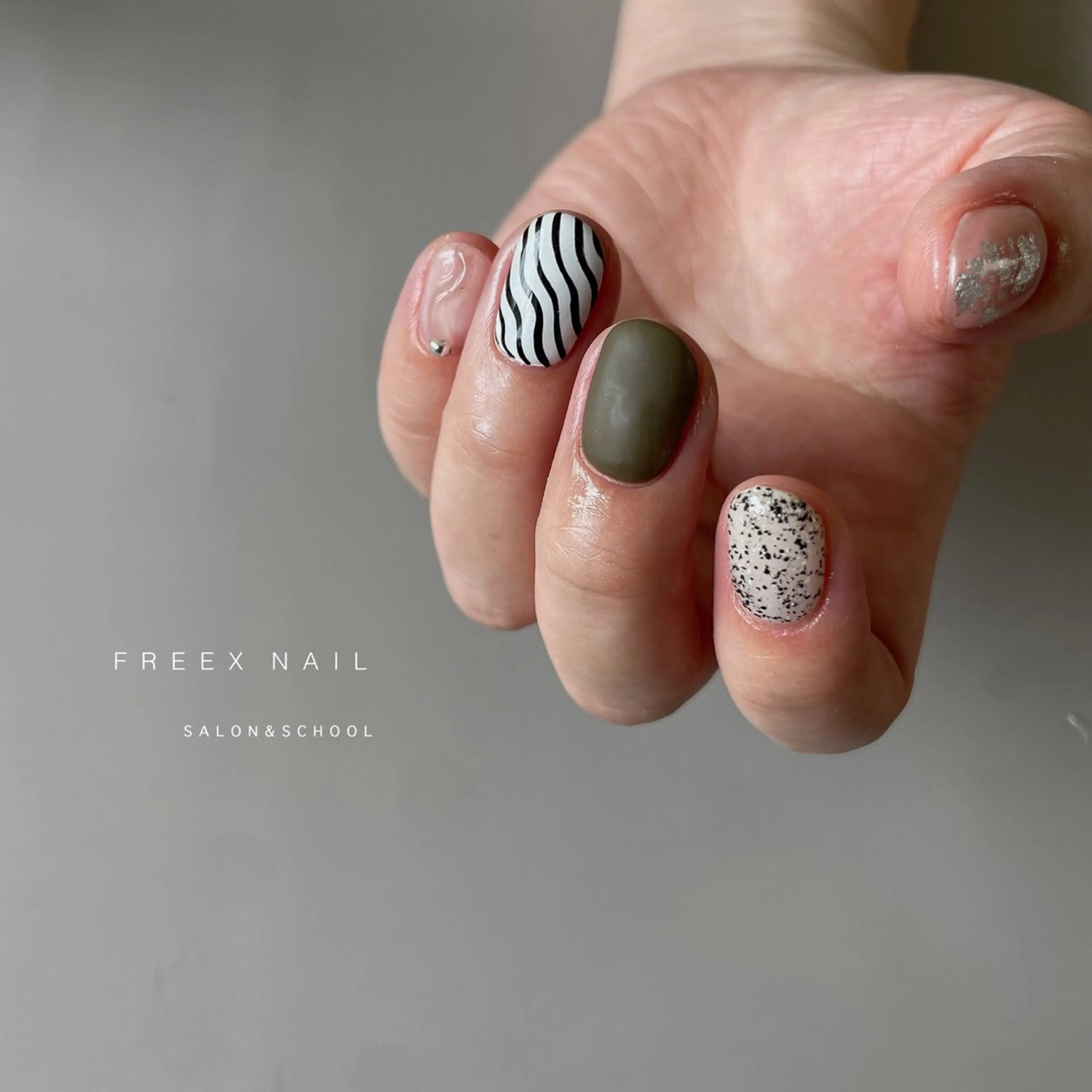 ネイル マットネイル ハンドネイル フットネイル freex nail /ニュアンス/個性派のネイルデザイン
