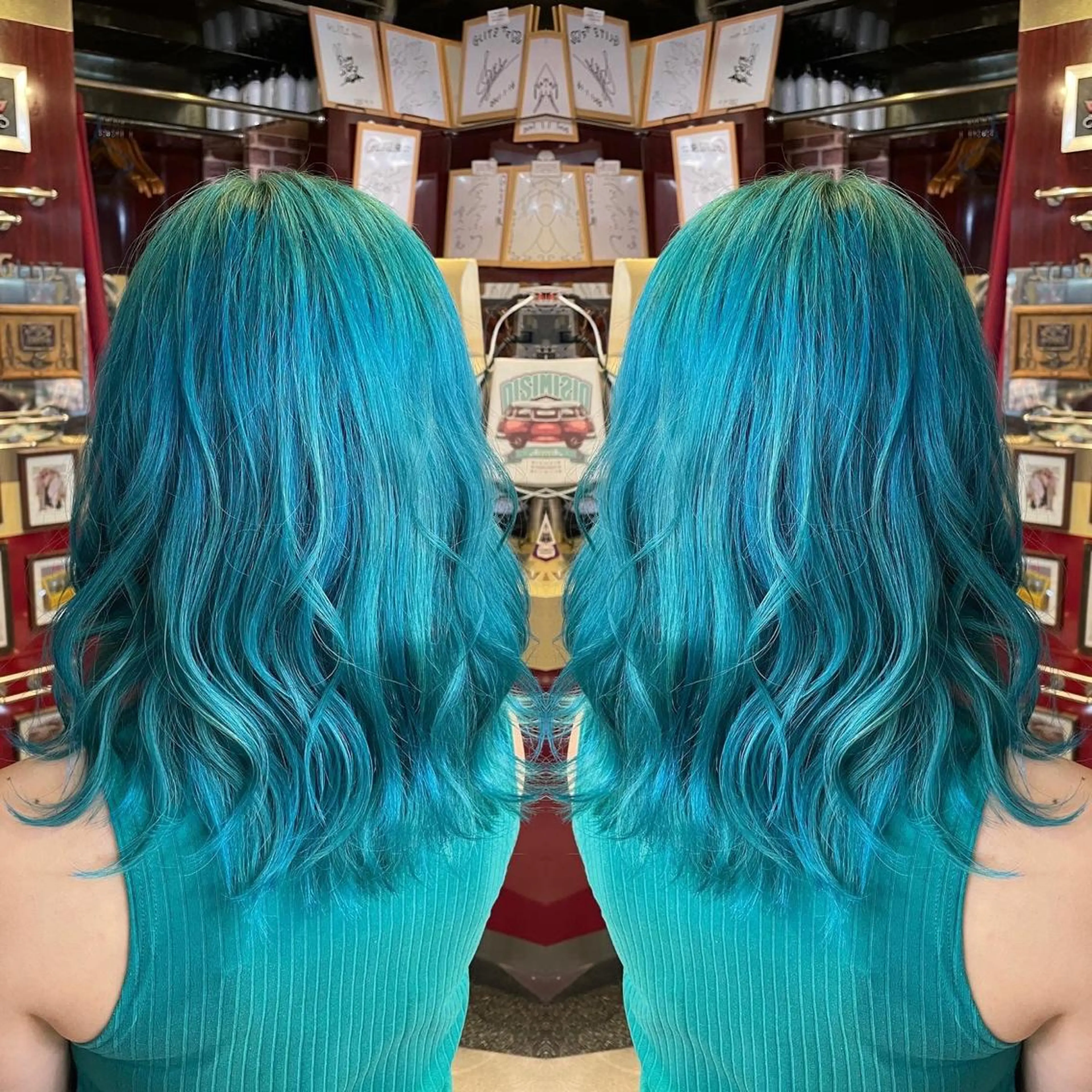 カラー ダブルカラー エメラルドグリーン 👑派手髪/カット 👑ANRYのヘアスタイル