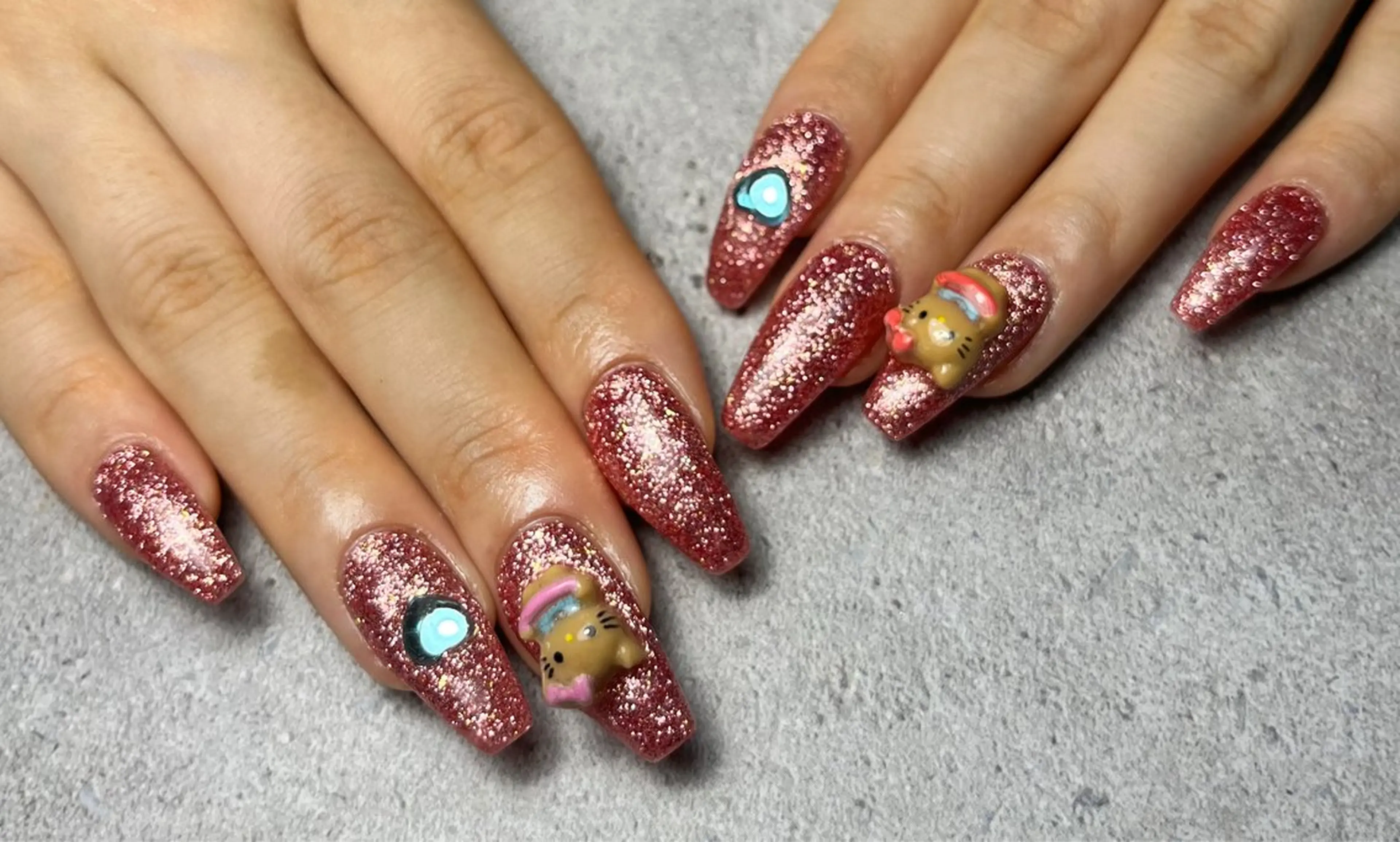 ネイル フラッシュネイル ネイルサロン Bebeのネイルデザイン