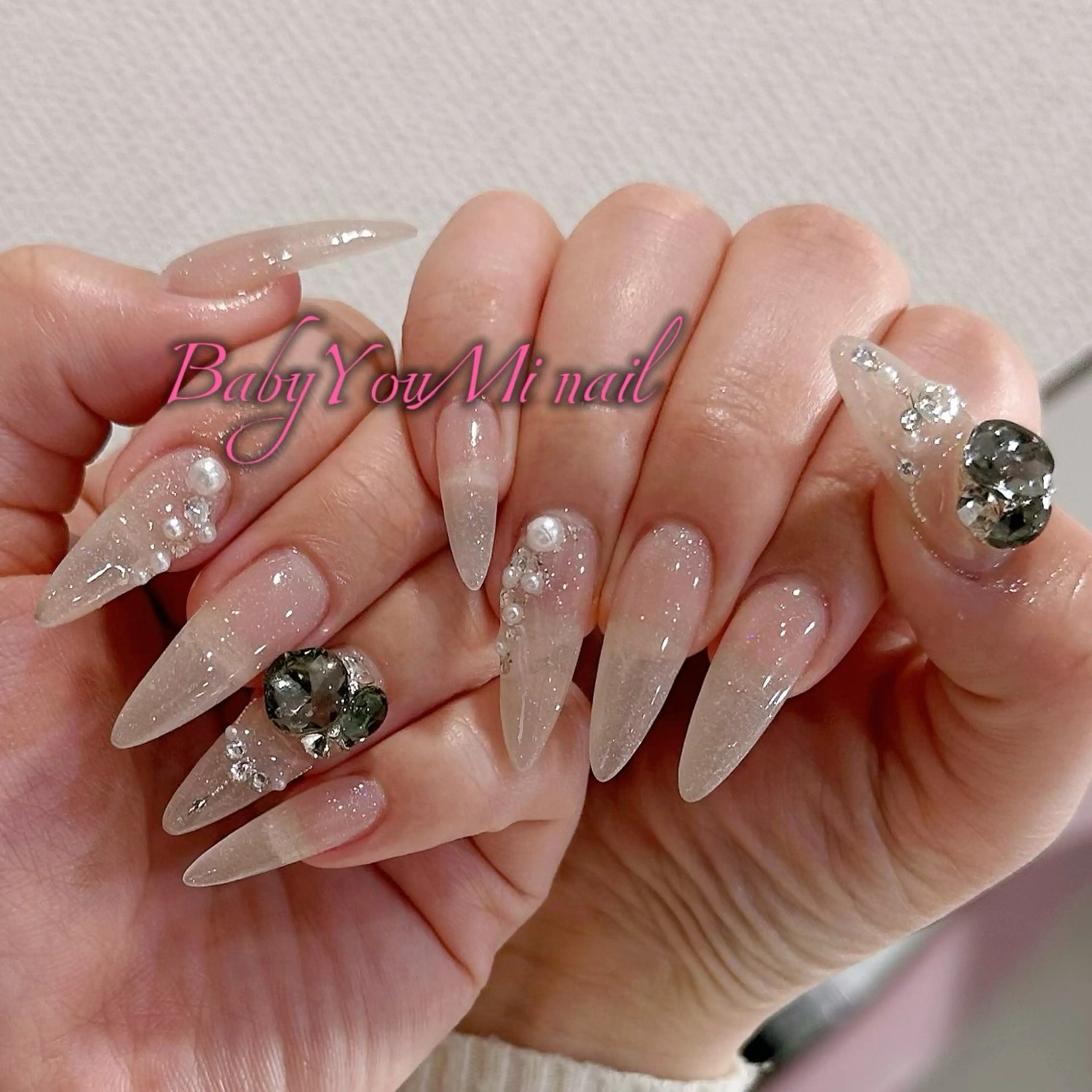 ネイル オーロラネイル 成人式 フットネイル フレンチネイル ジェルネイル ハンドネイル Oomiya 服部のネイルデザイン