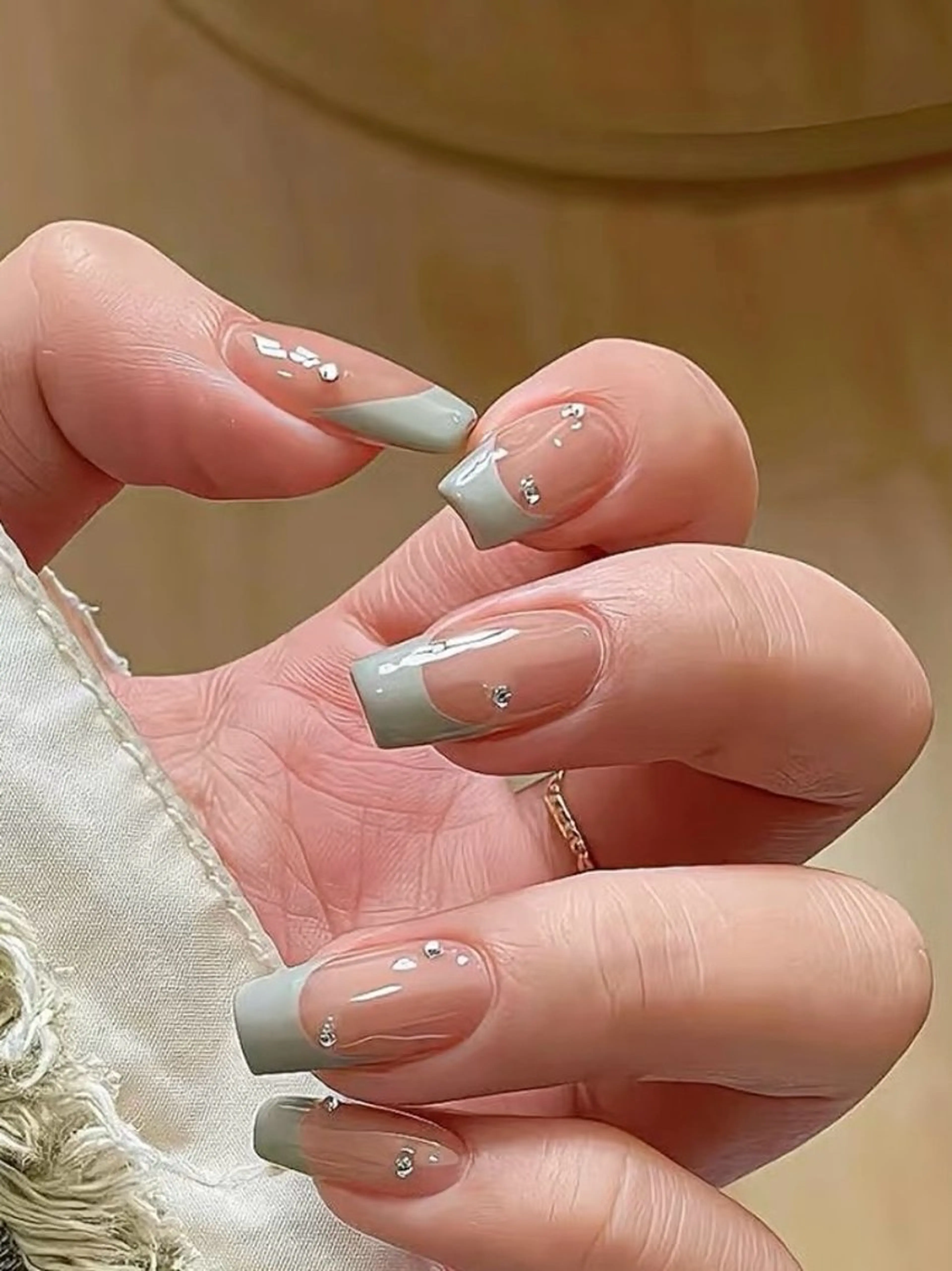 ネイル 高木 維麗絲のネイルデザイン