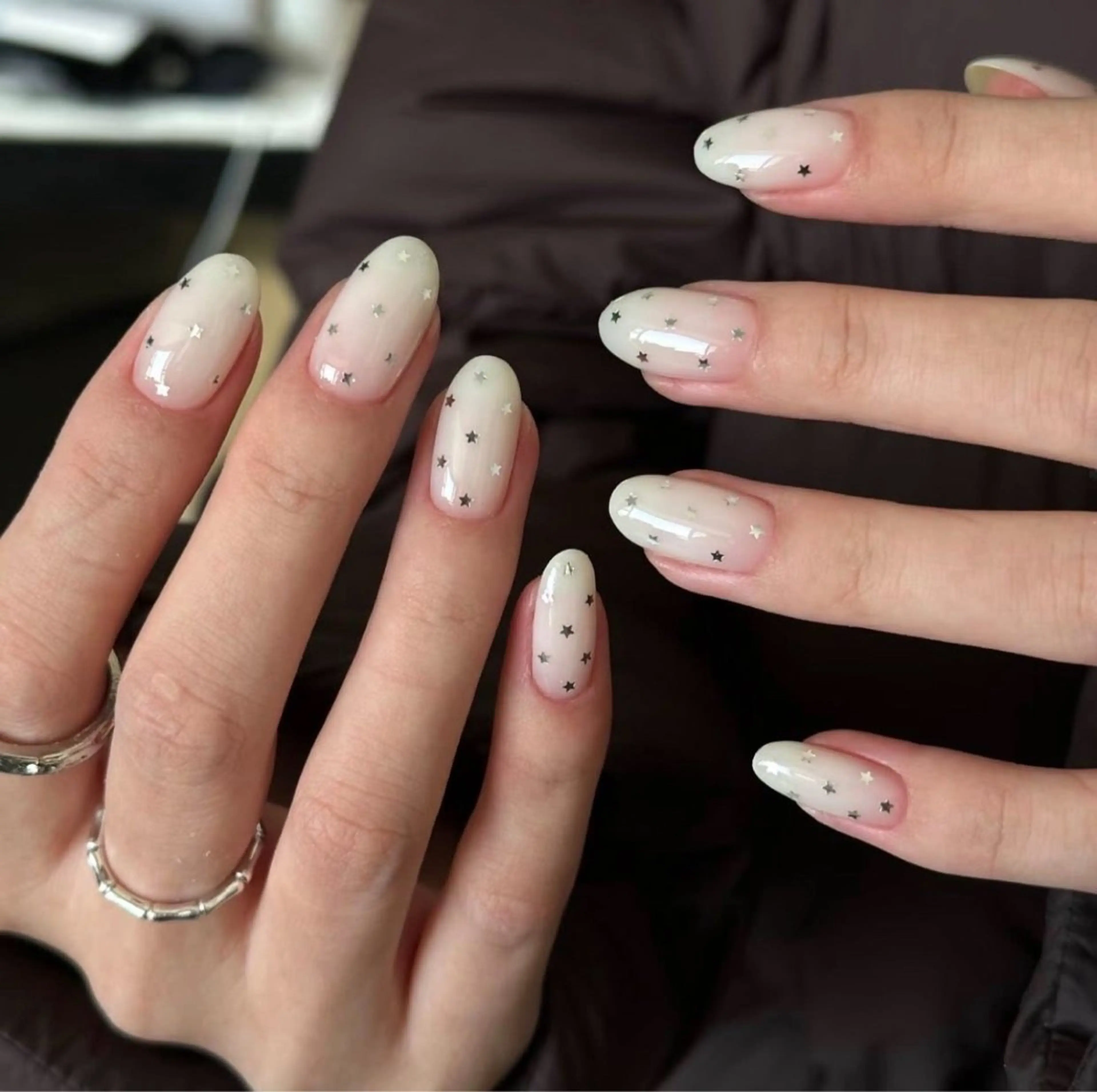 ネイル ハンドネイル 🎀PG🩵 ネイルサロンのネイルデザイン