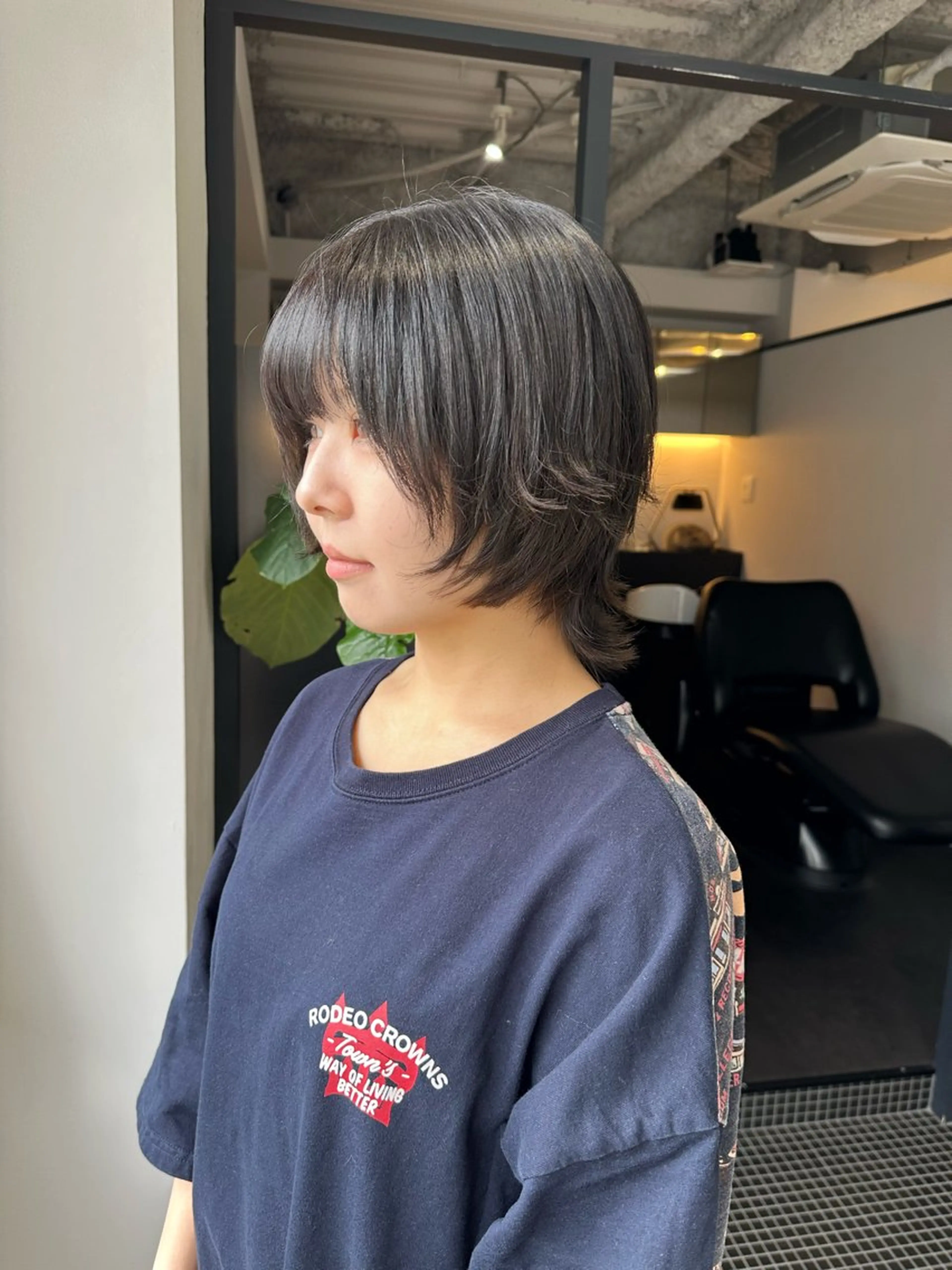 ショート カラー 顔まわりレイヤー レイヤーカット ショートヘア ウルフカット カット トリートメント 山下恋佳/矢場町/ ブリーチ/ショートのヘアスタイル