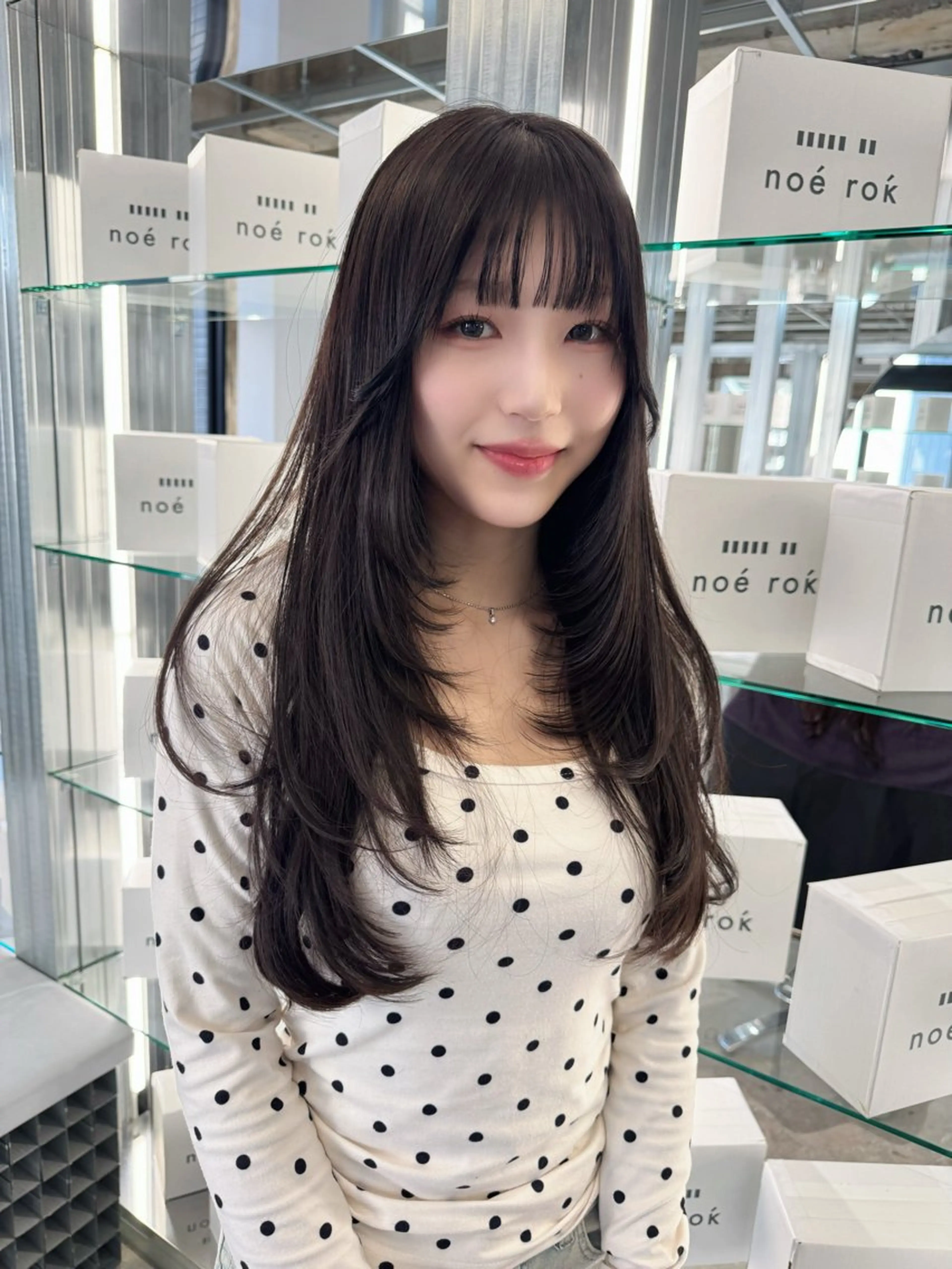 ロング カット ヘアカラー トリートメント 大場 菜月のヘアスタイル