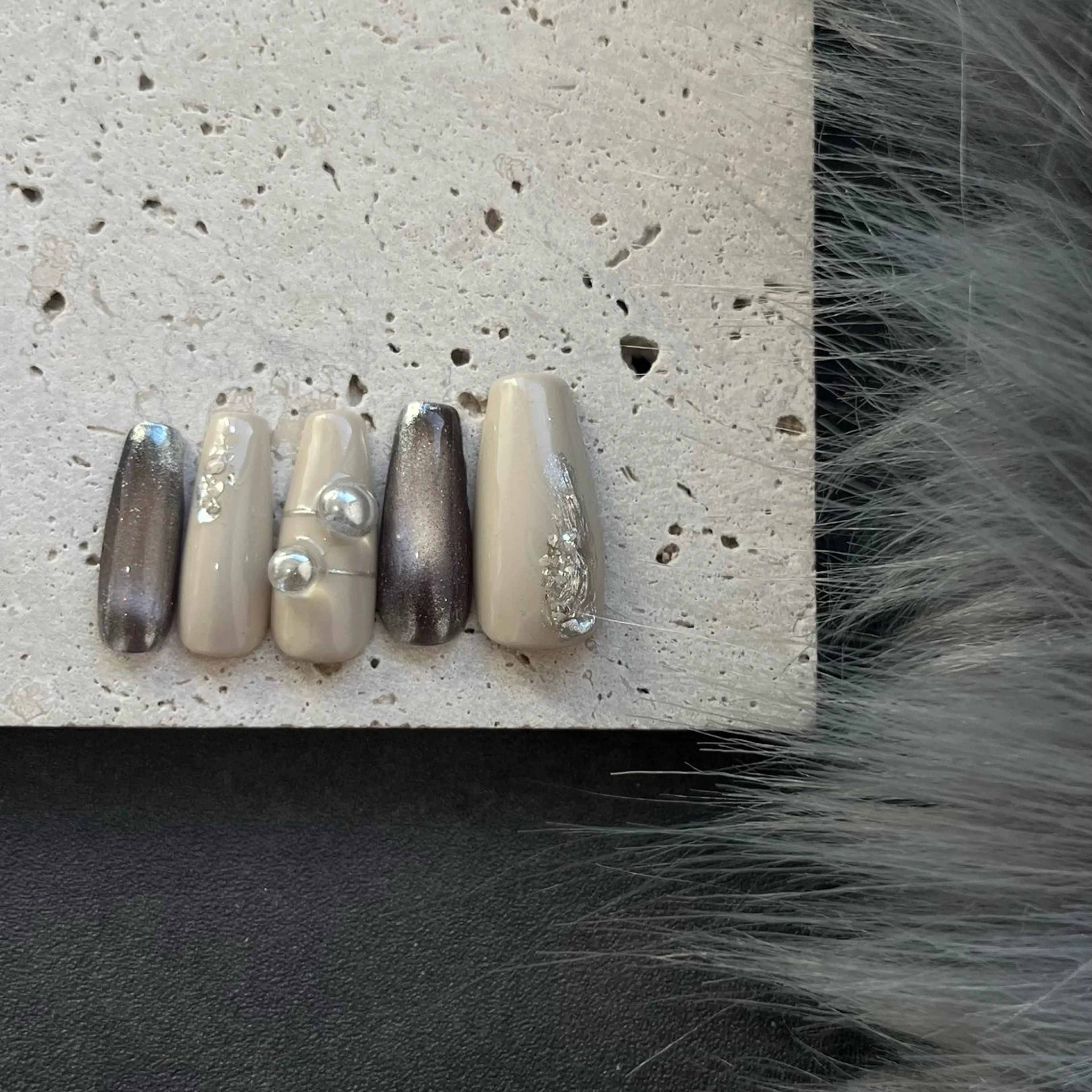 ネイル Ray. ちゅるん系ニュアンスのエステ・リラクイメージ