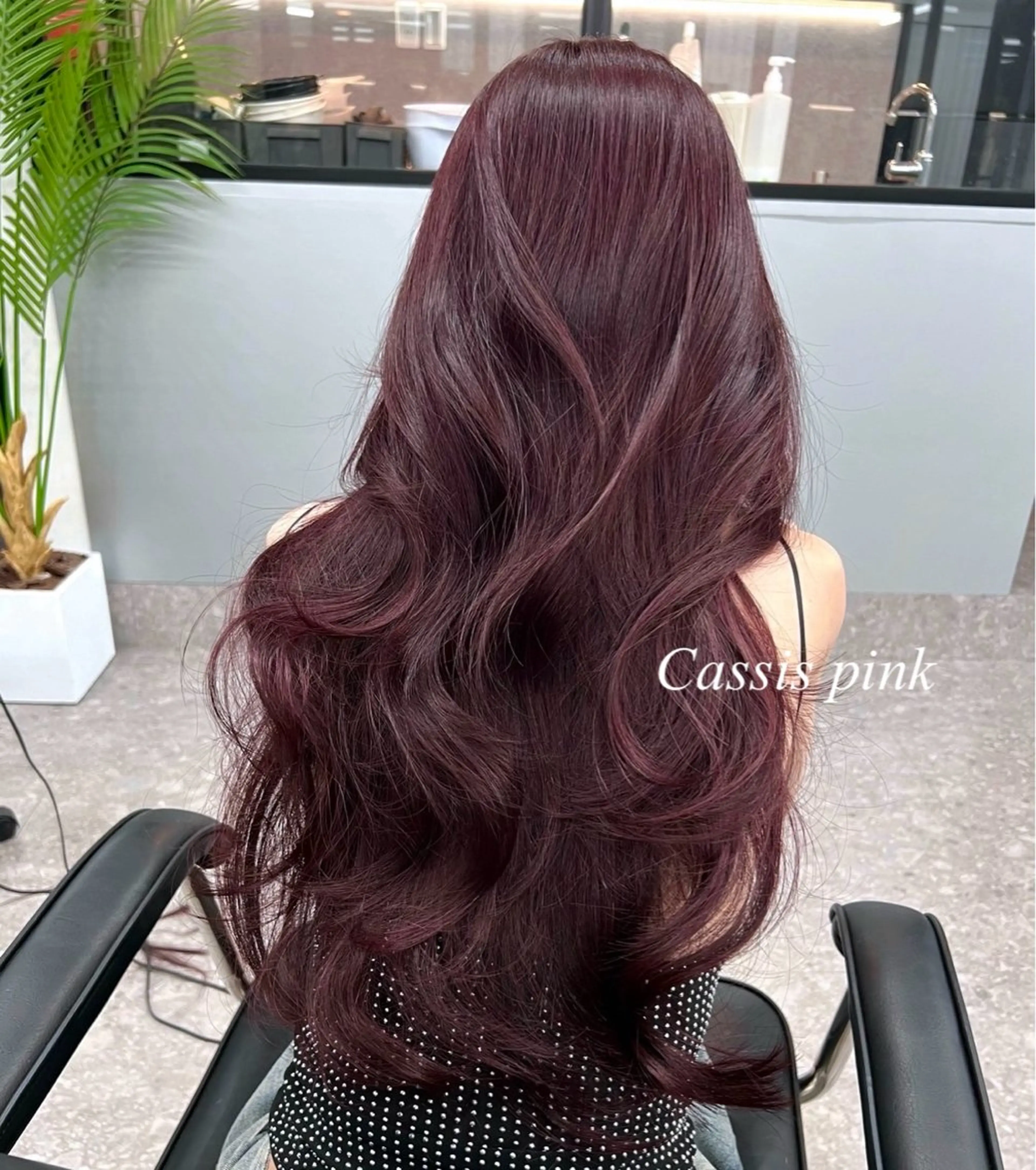 ロング カラー シールエクステ ハイトーンカラー エクステ ヘアカラー シールエクステ特化 ハイトーン、NANAのヘアスタイル