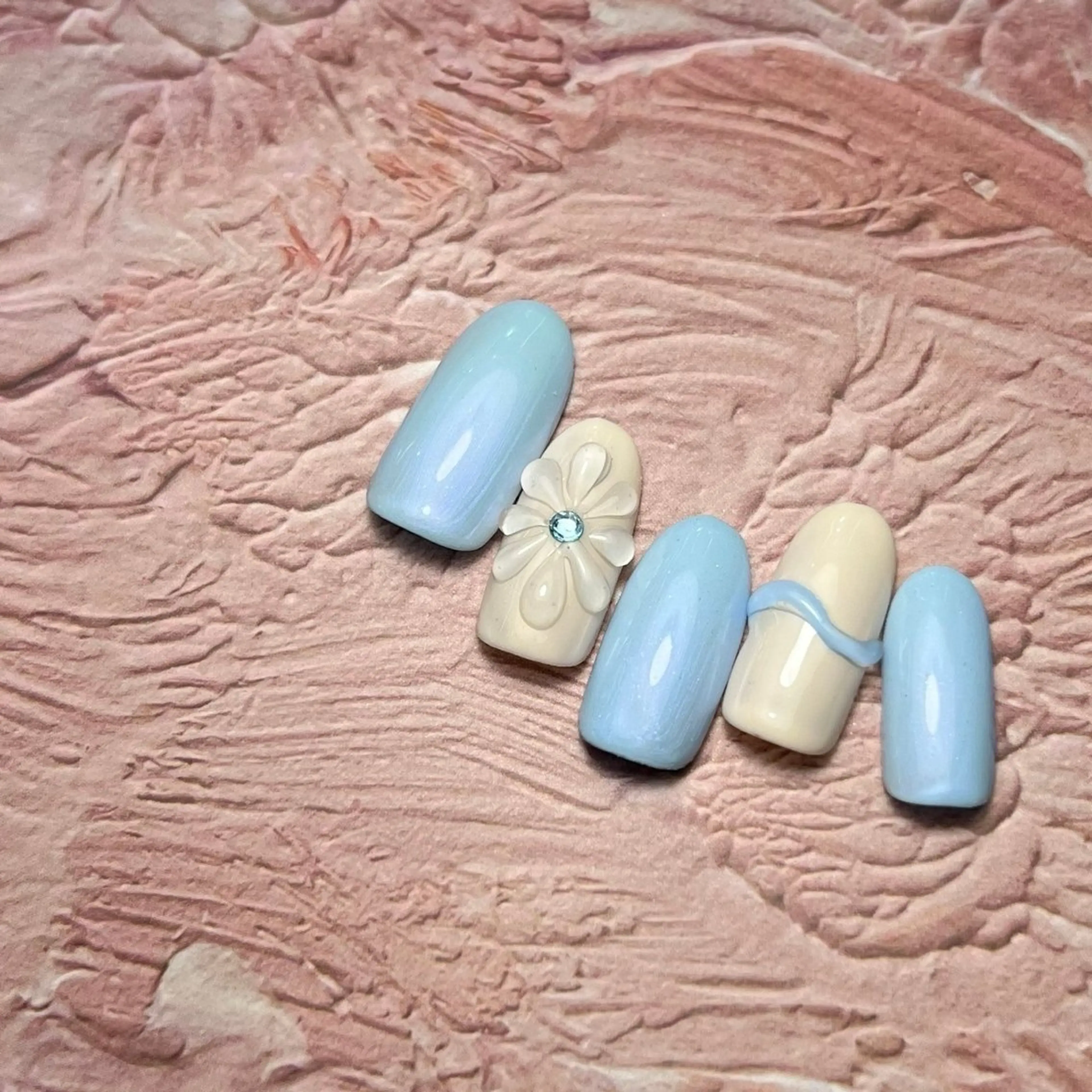 ネイル ⭐︎休業中の練習⭐︎ JNA認定講師髙橋のネイルデザイン