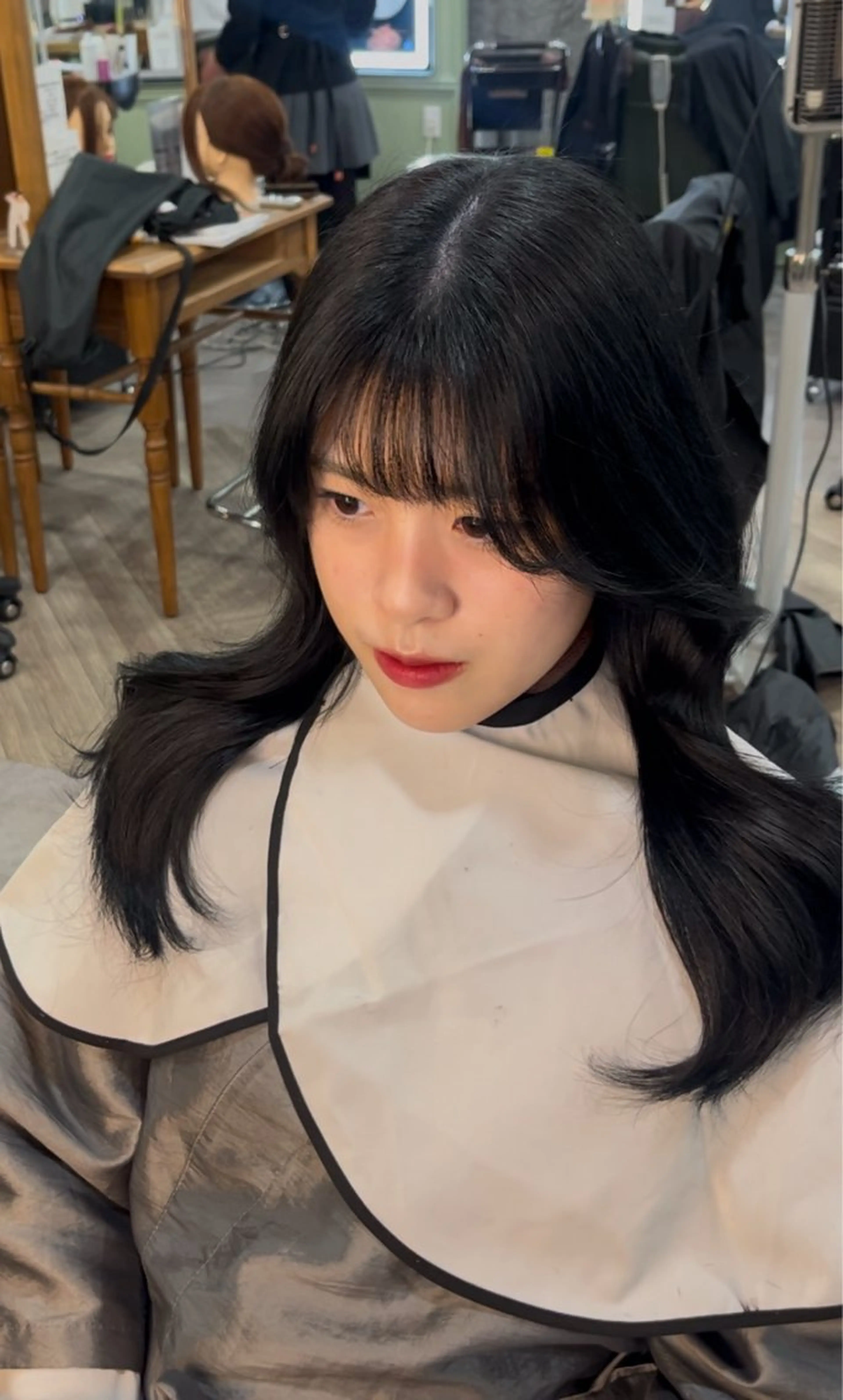 カラー AYANE ◝✩韓国ヘアのヘアスタイル