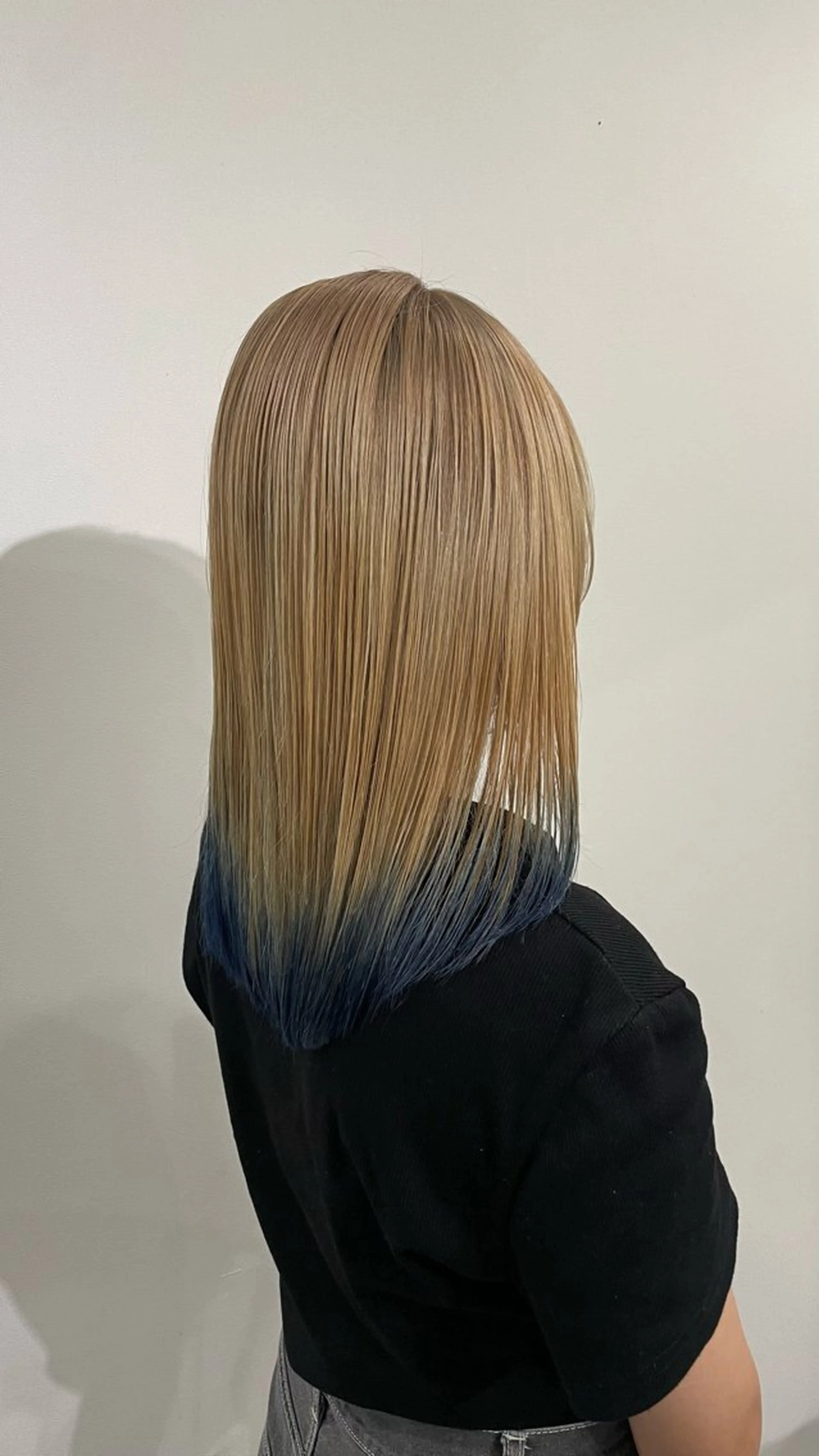 ミディアム カラー ブリーチ デザインカラー ブリーチカラー 🎀ヒナ/トモカ🎀のヘアスタイル