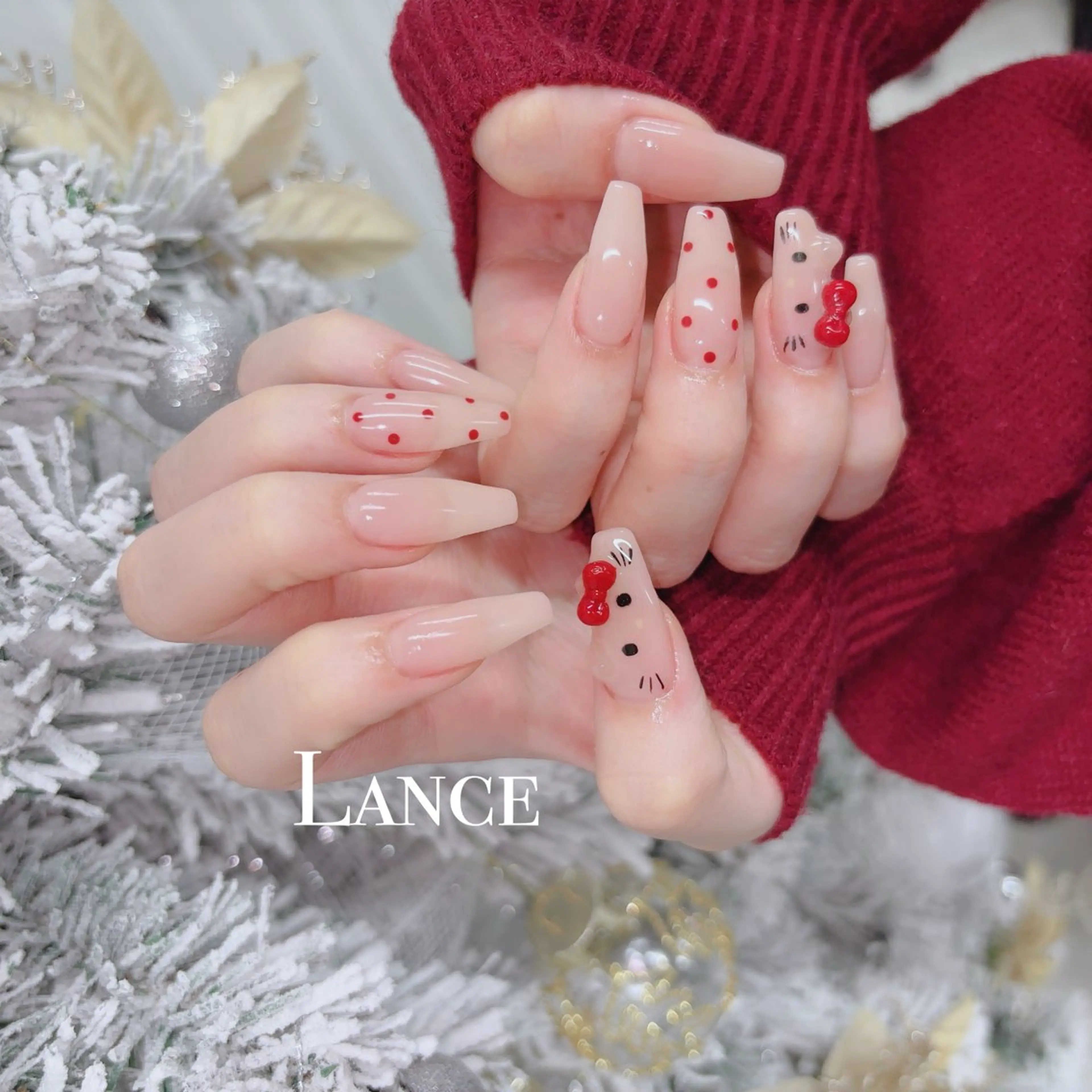 ネイル オーロラネイル フットネイル フレンチネイル ガラスフレンチ 氷ネイル・うるうるネイル ハンドネイル Lance nailのネイルデザイン