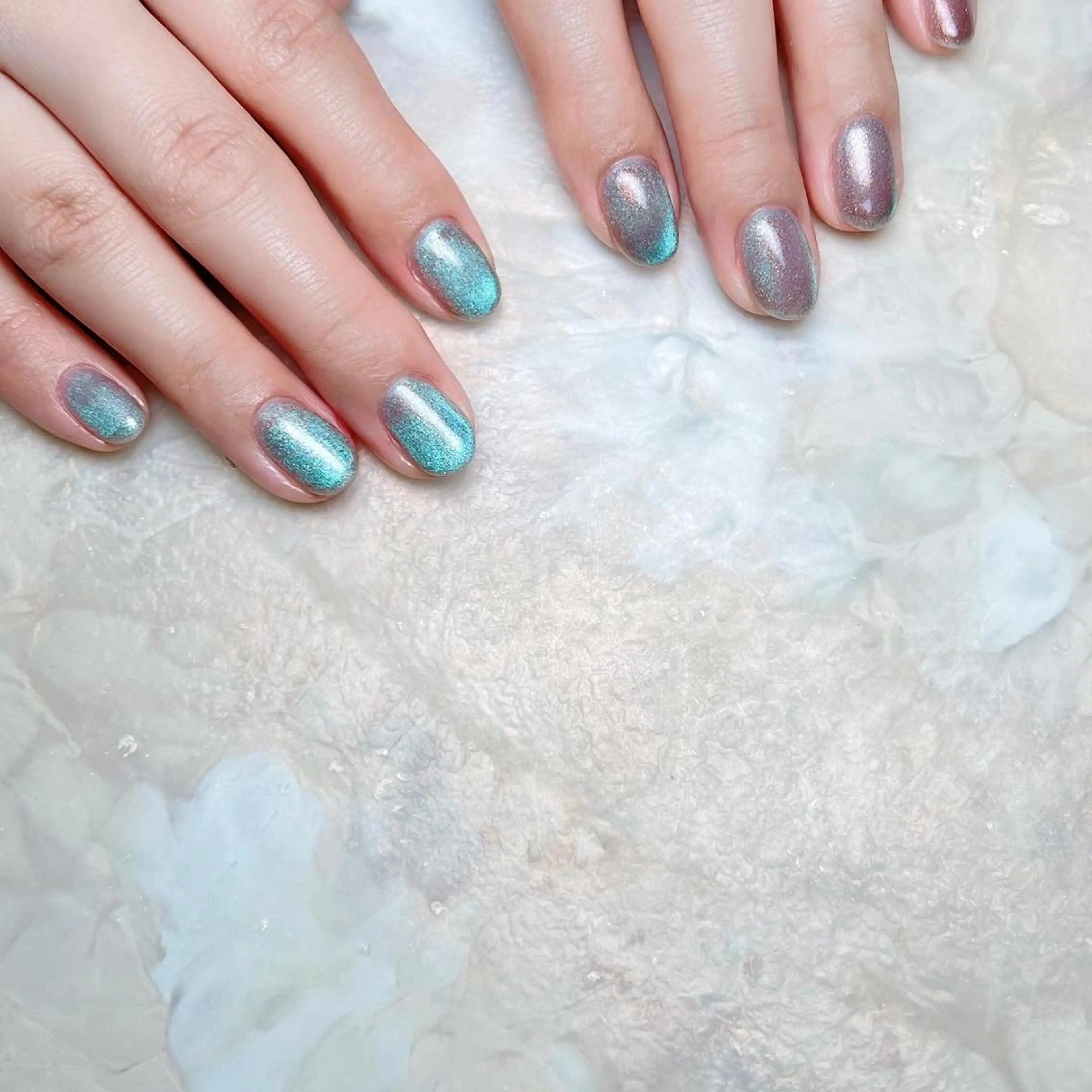 ネイル マグネットネイル ニュアンスネイル ショートネイル gemickle nailのネイルデザイン