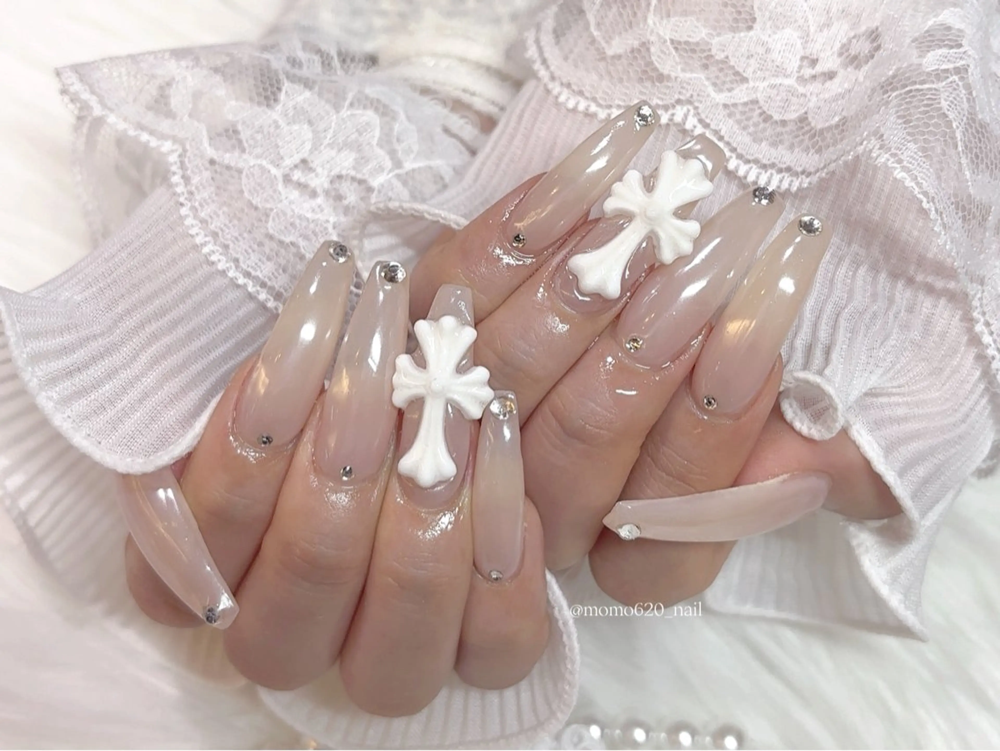 ネイル ぷっくりネイル ハンドネイル momoka🤍 四ツ橋のネイルデザイン