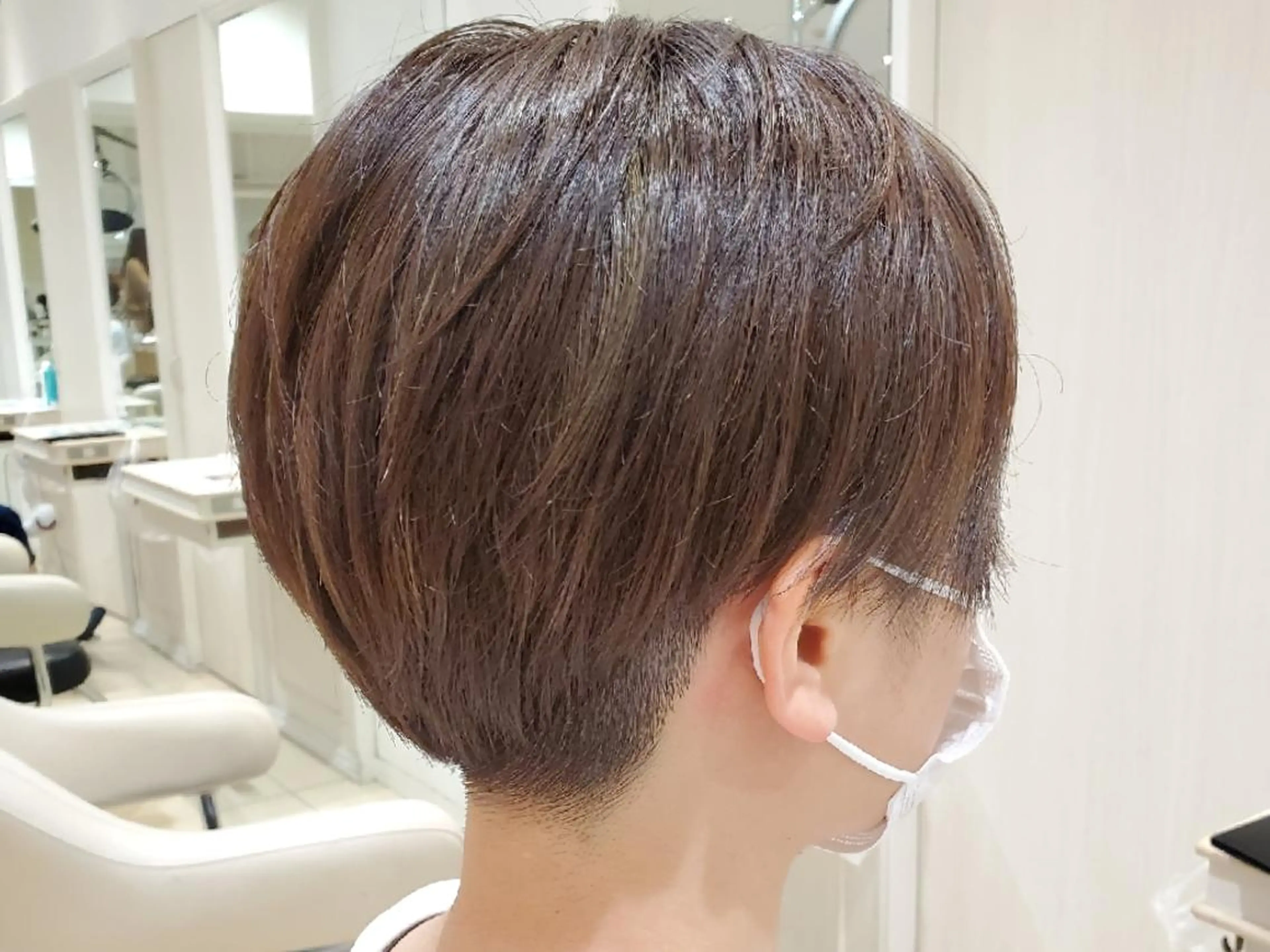 ショート ヘアカラー トリートメント 社内カット講師・店長 菅原賢一のヘアスタイル