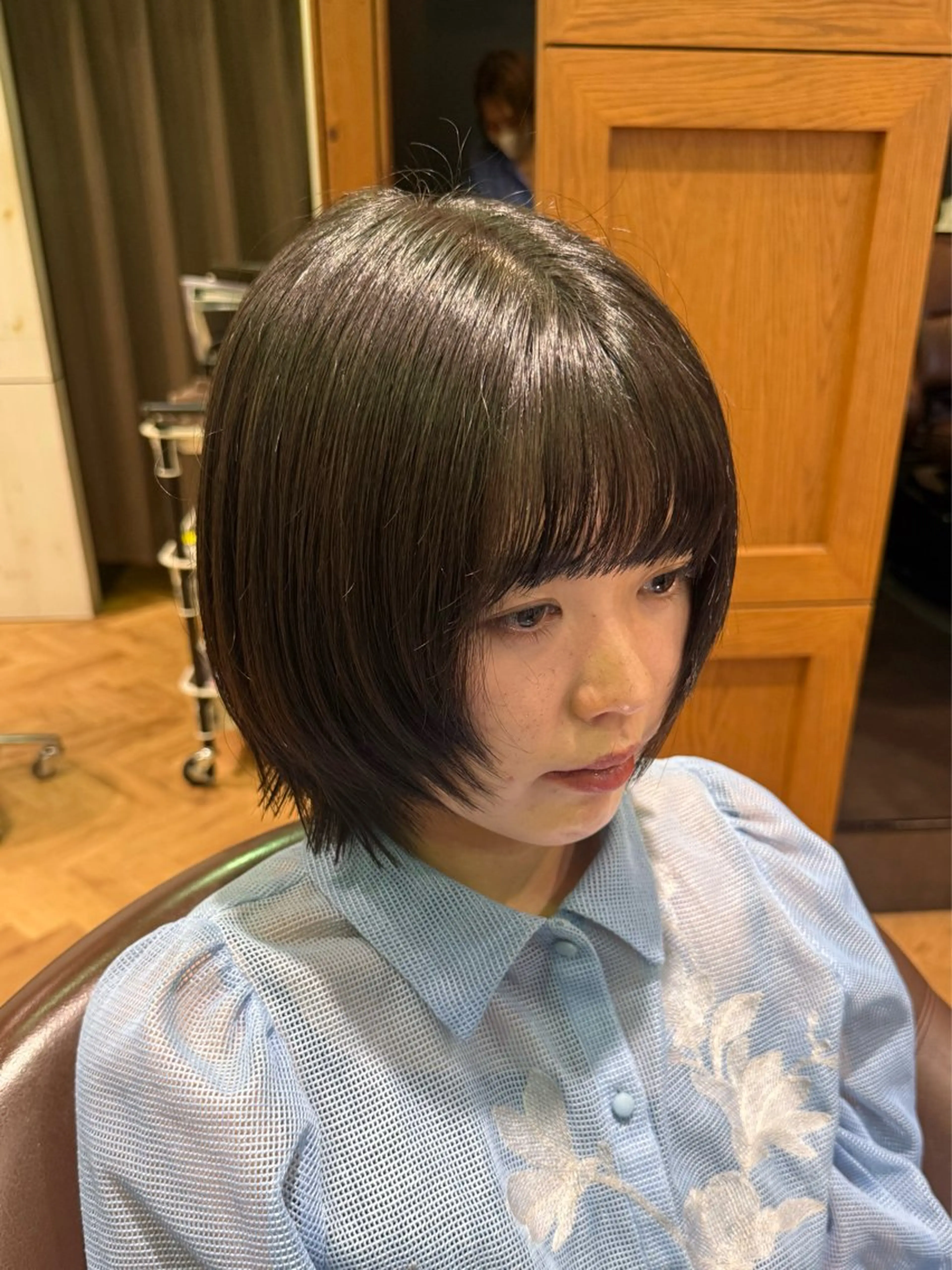 ショート ショートボブ ショートレイヤー ボブ 顔まわりレイヤー レイヤーカット 溝口 槙里也のヘアスタイル