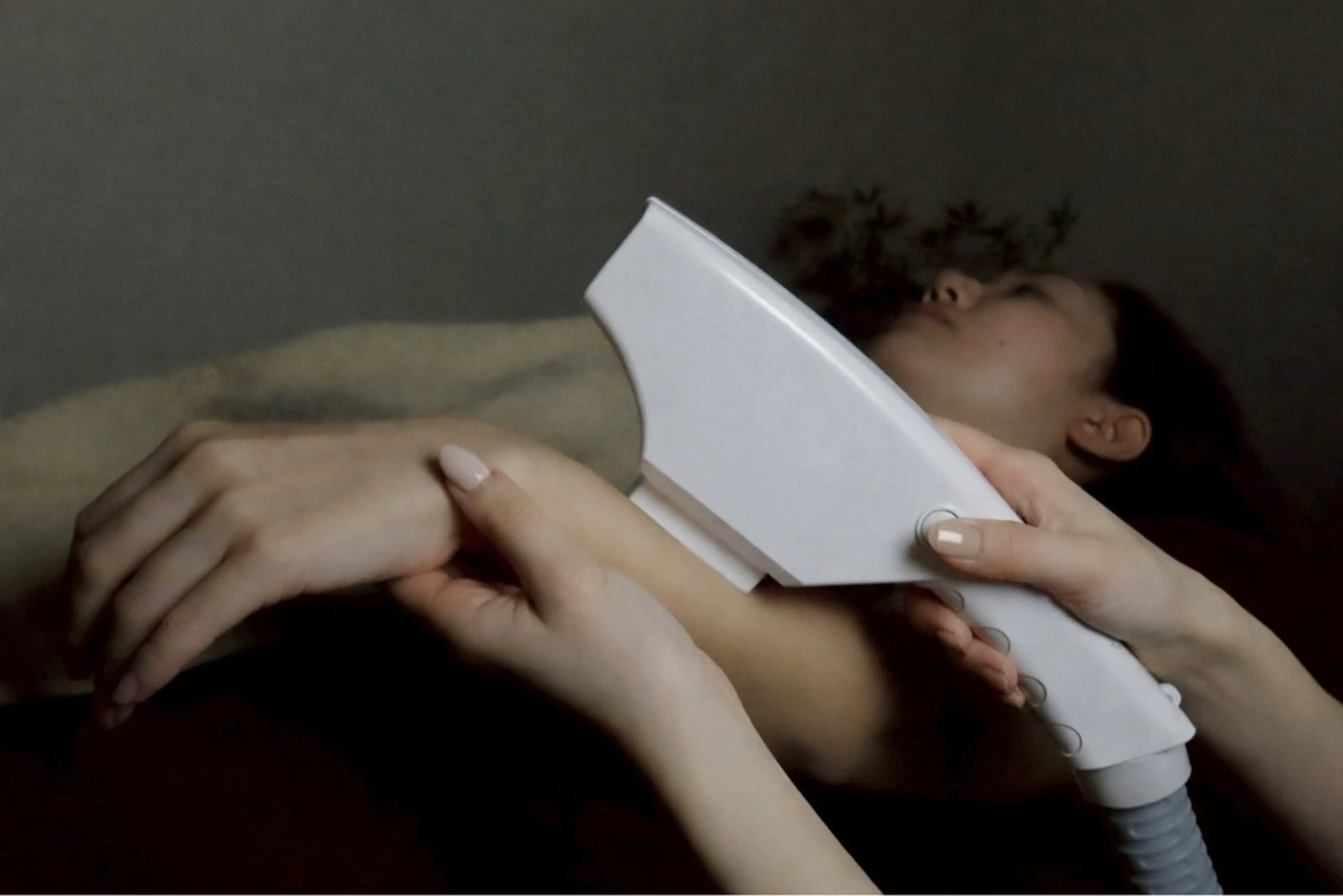 《ご新規》女性【全身脱毛(ボディのみ)※顔とVIO無し】¥19000→¥11000✨※4/14❌の写真